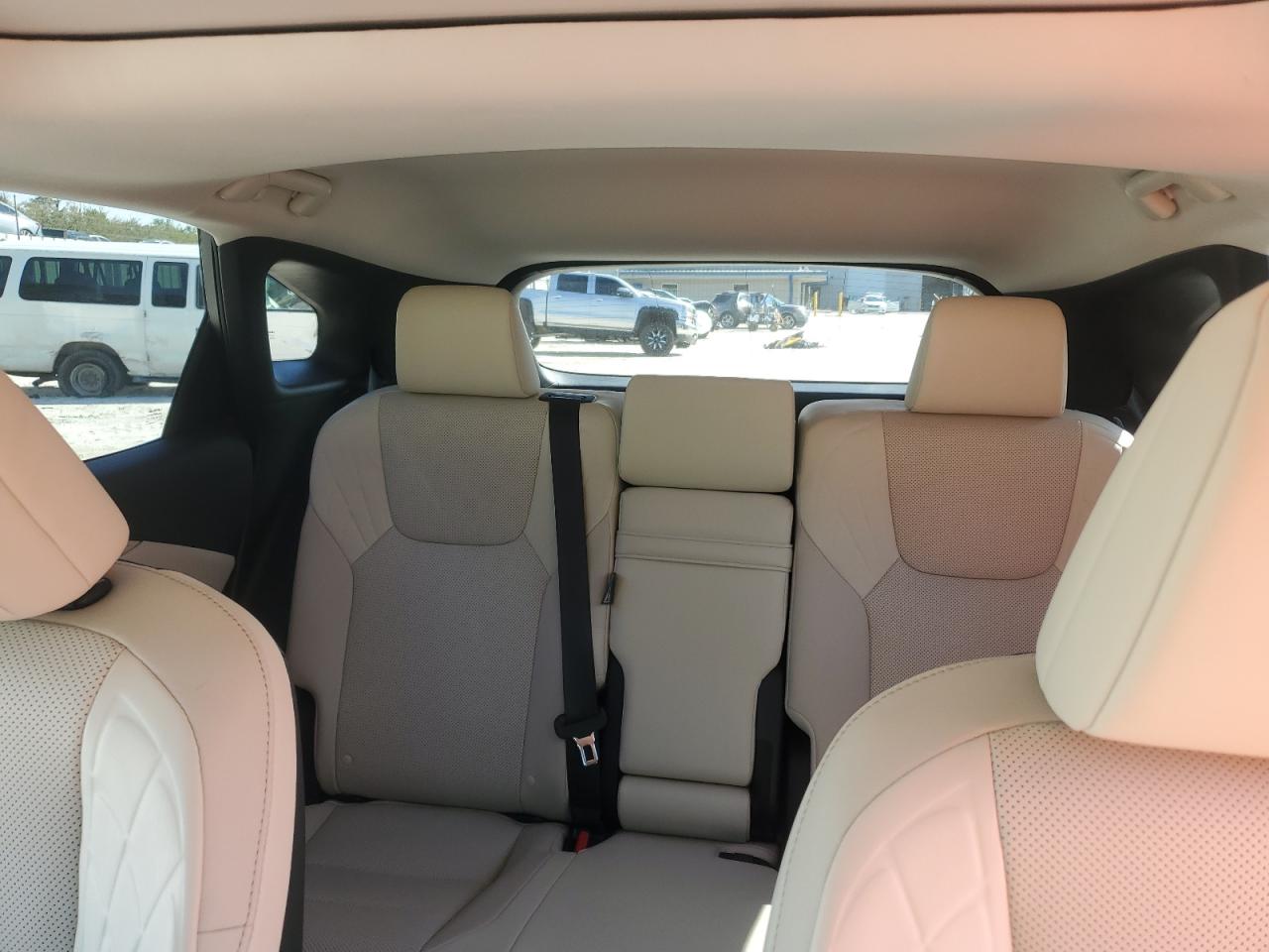 2024 Lexus RX - Image 10