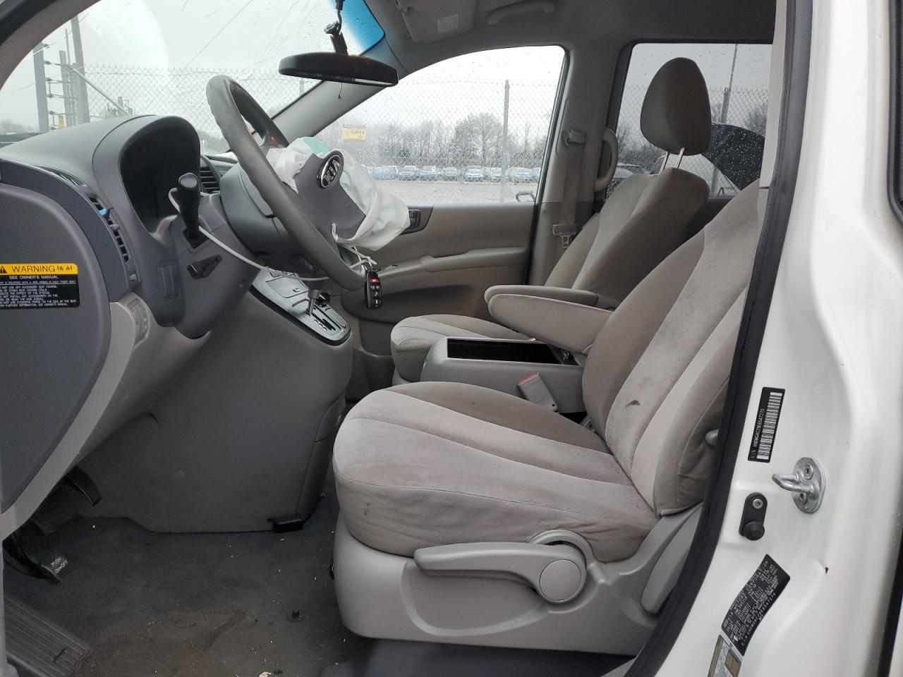 2014 Kia Sedona - Image 7