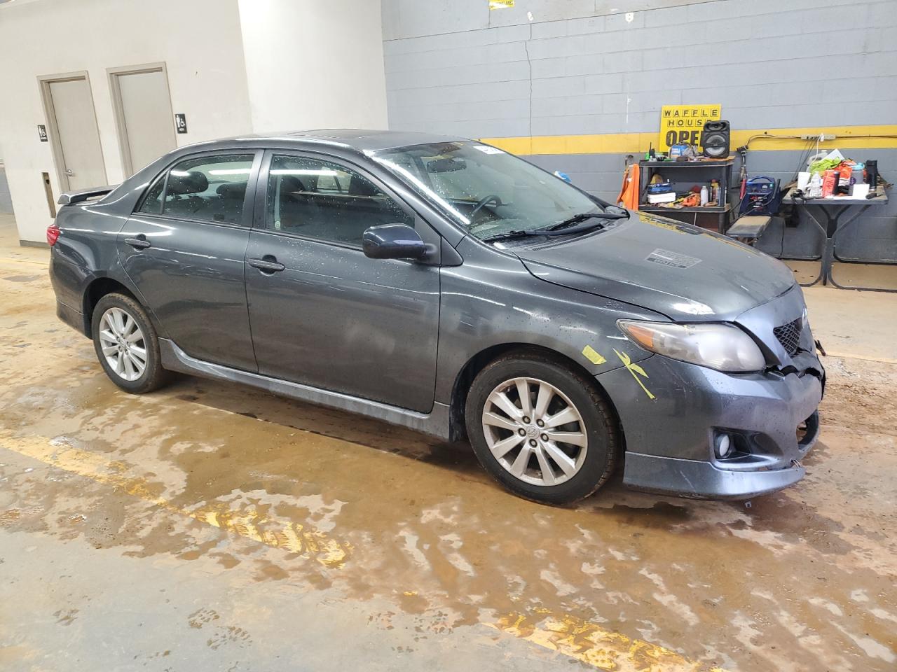 2010 Toyota Corolla - Image 4