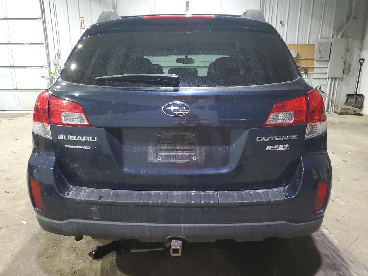 2013 Subaru Outback - Image 6