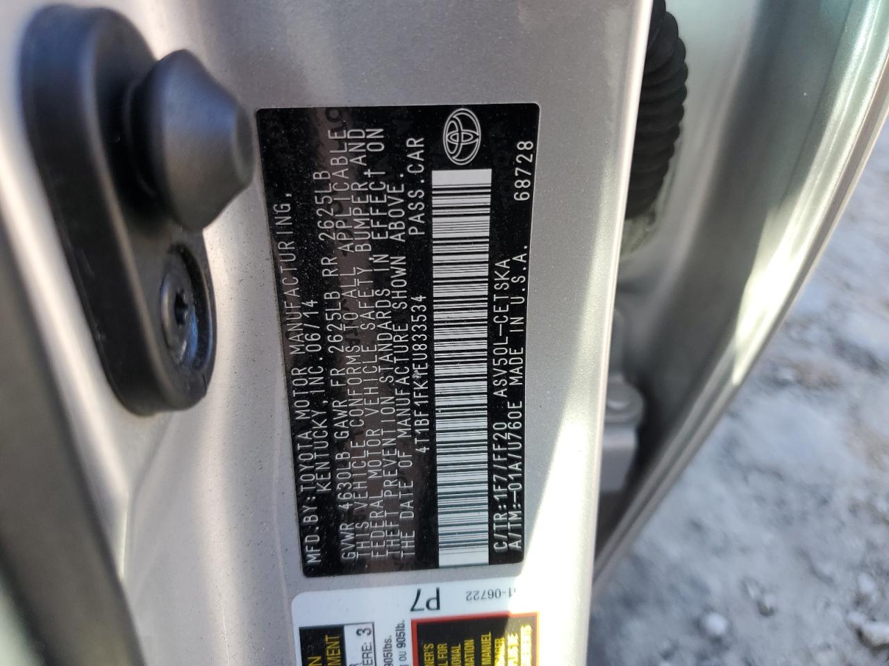 2014 Toyota Camry - Image 12