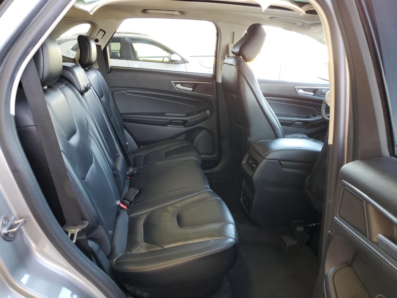 2021 Ford Edge - Image 10