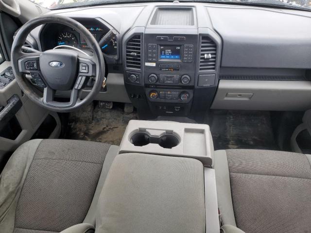 Пікапи FORD F-150 2015 Сріблястий