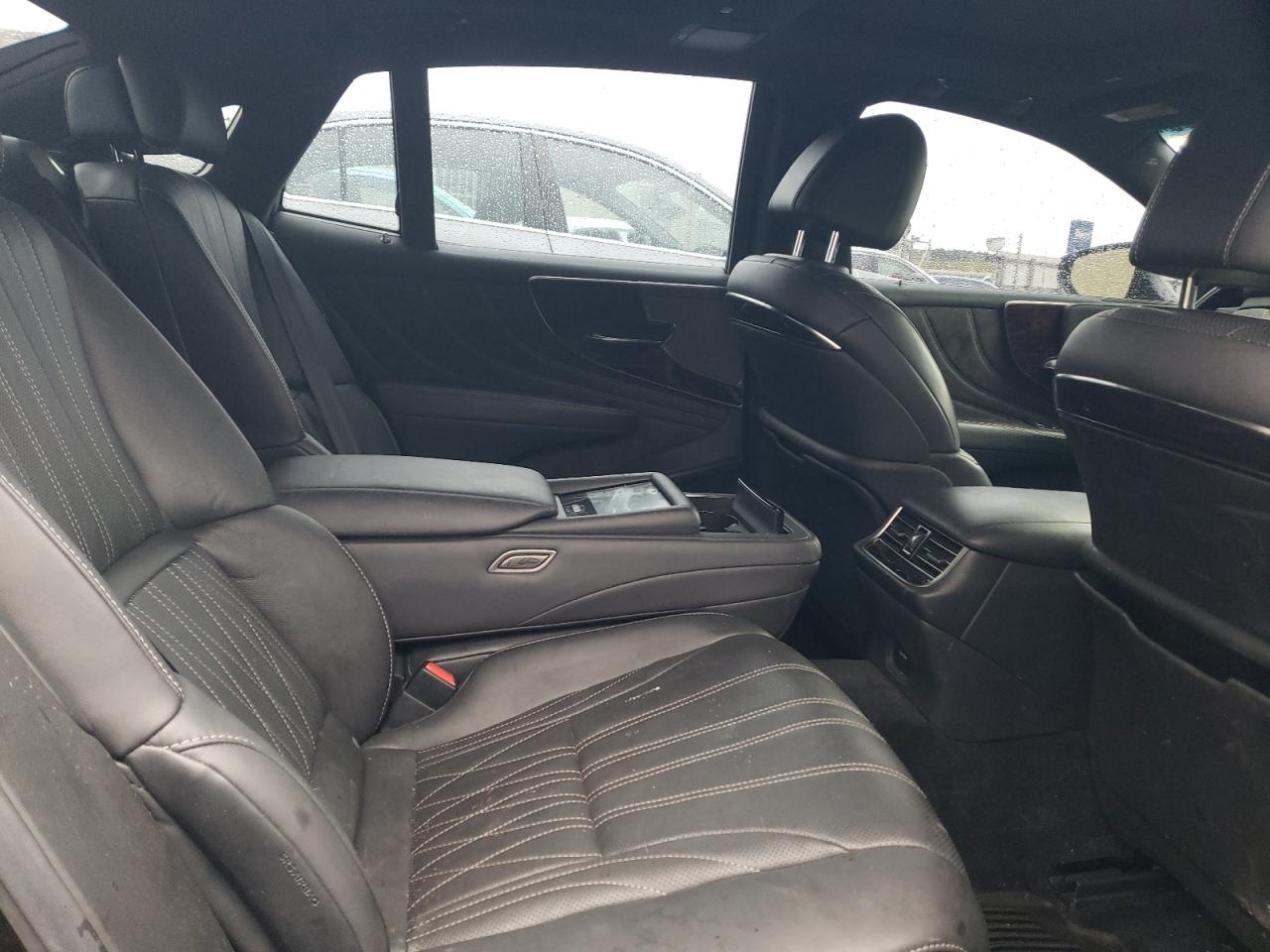 2021 Lexus LS - Image 10