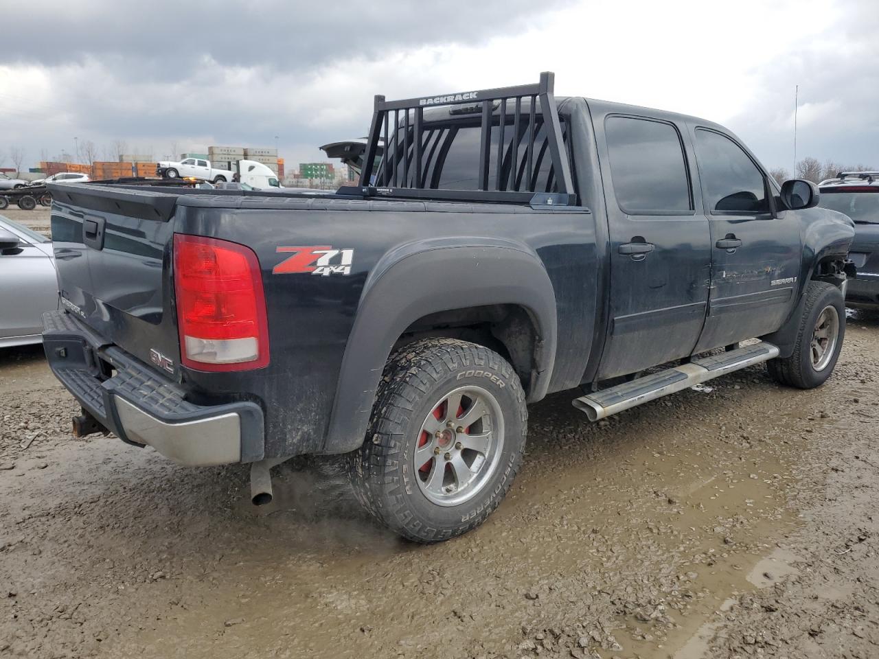 2009 GMC Sierra - Image 3