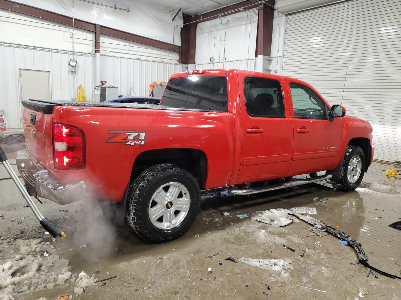 2011 Chevrolet Silverado - Image 3