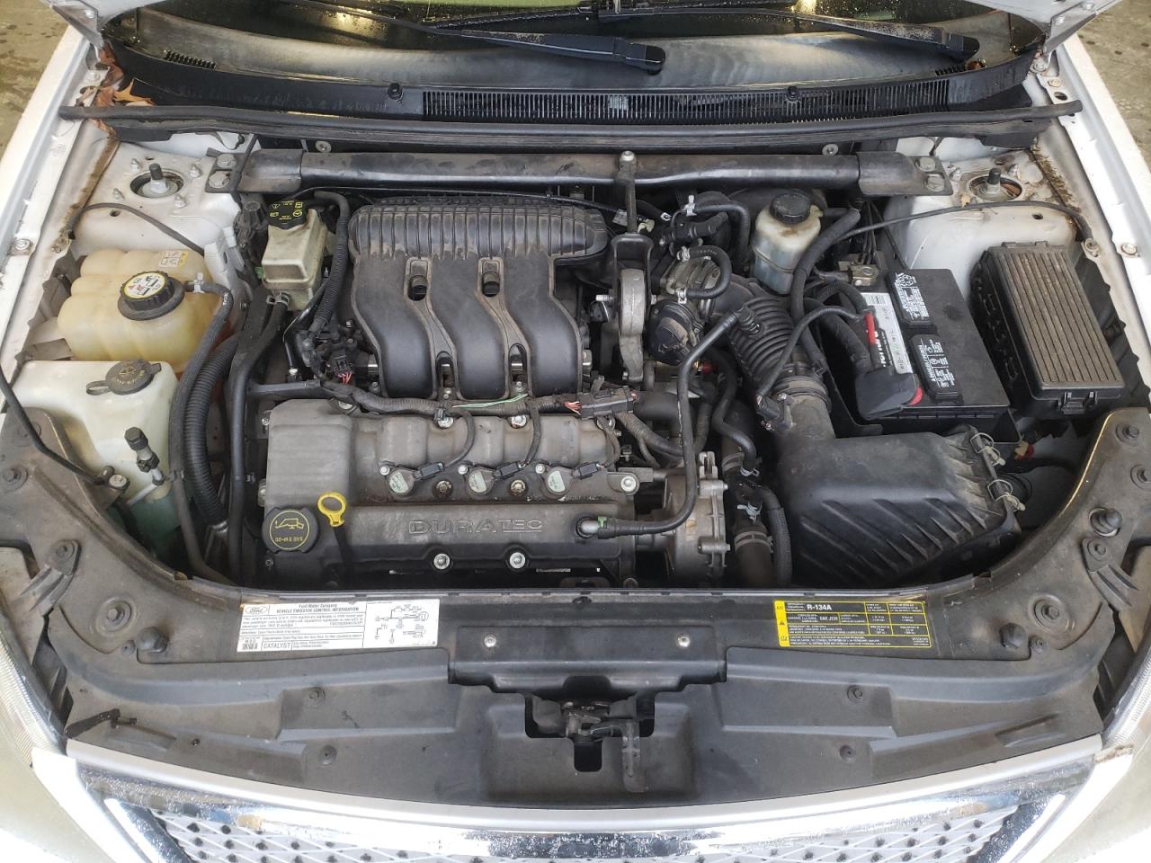 2005 Ford Five Hundred - Image 11