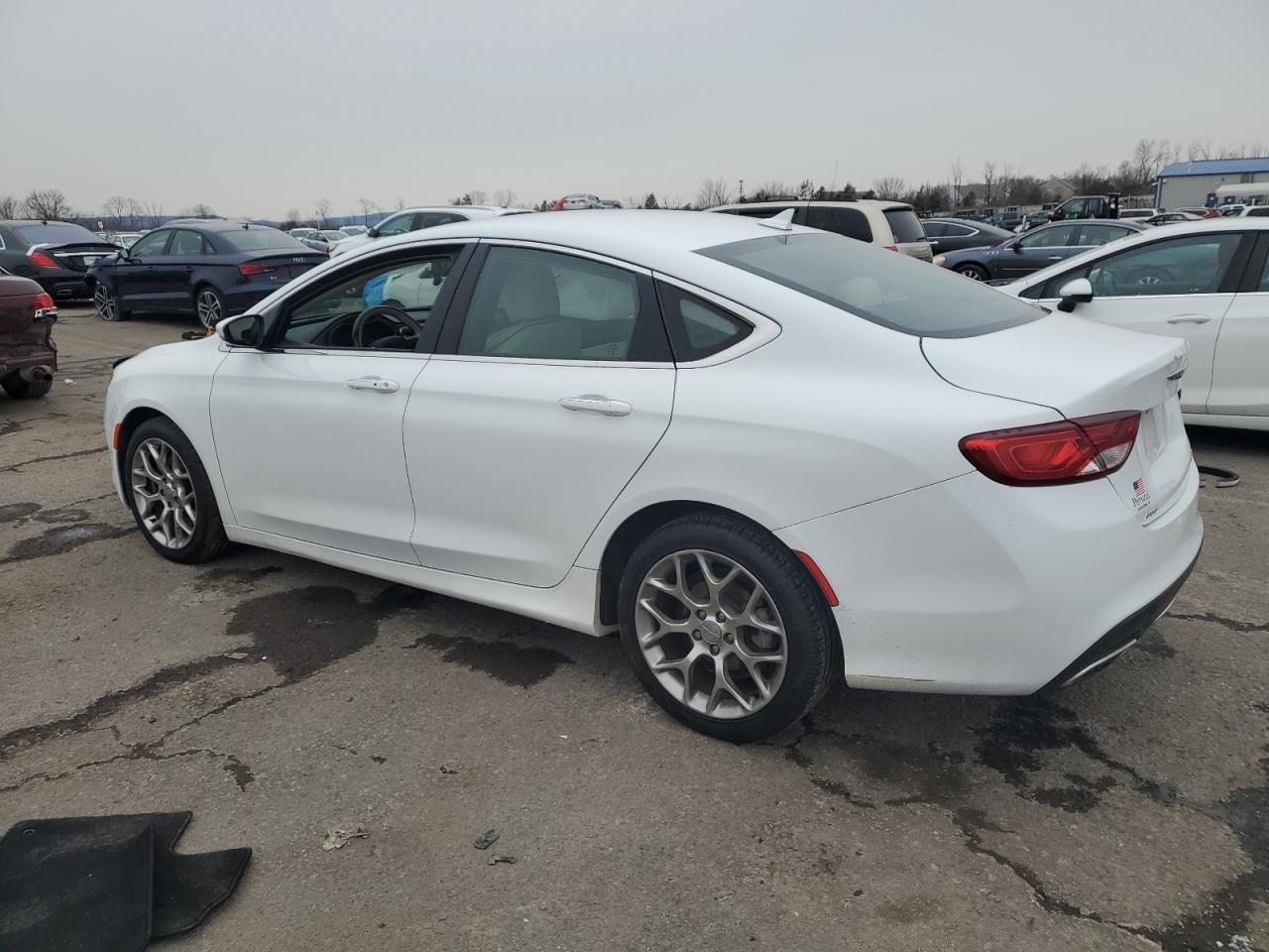 2015 Chrysler 200 - Image 2