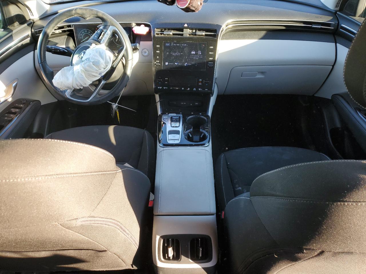 2022 Hyundai Tucson - Image 8