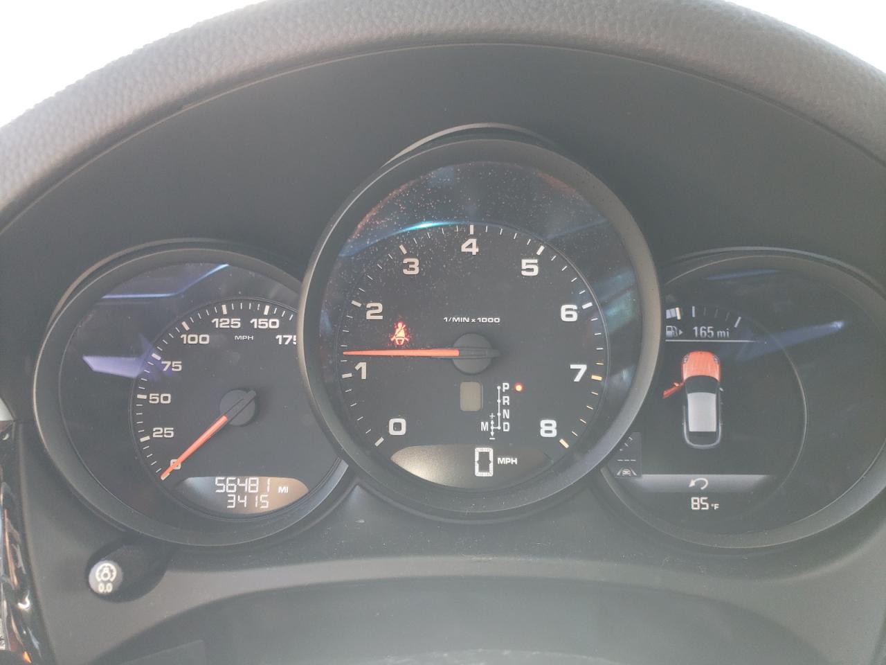 2018 Porsche Macan - Image 9