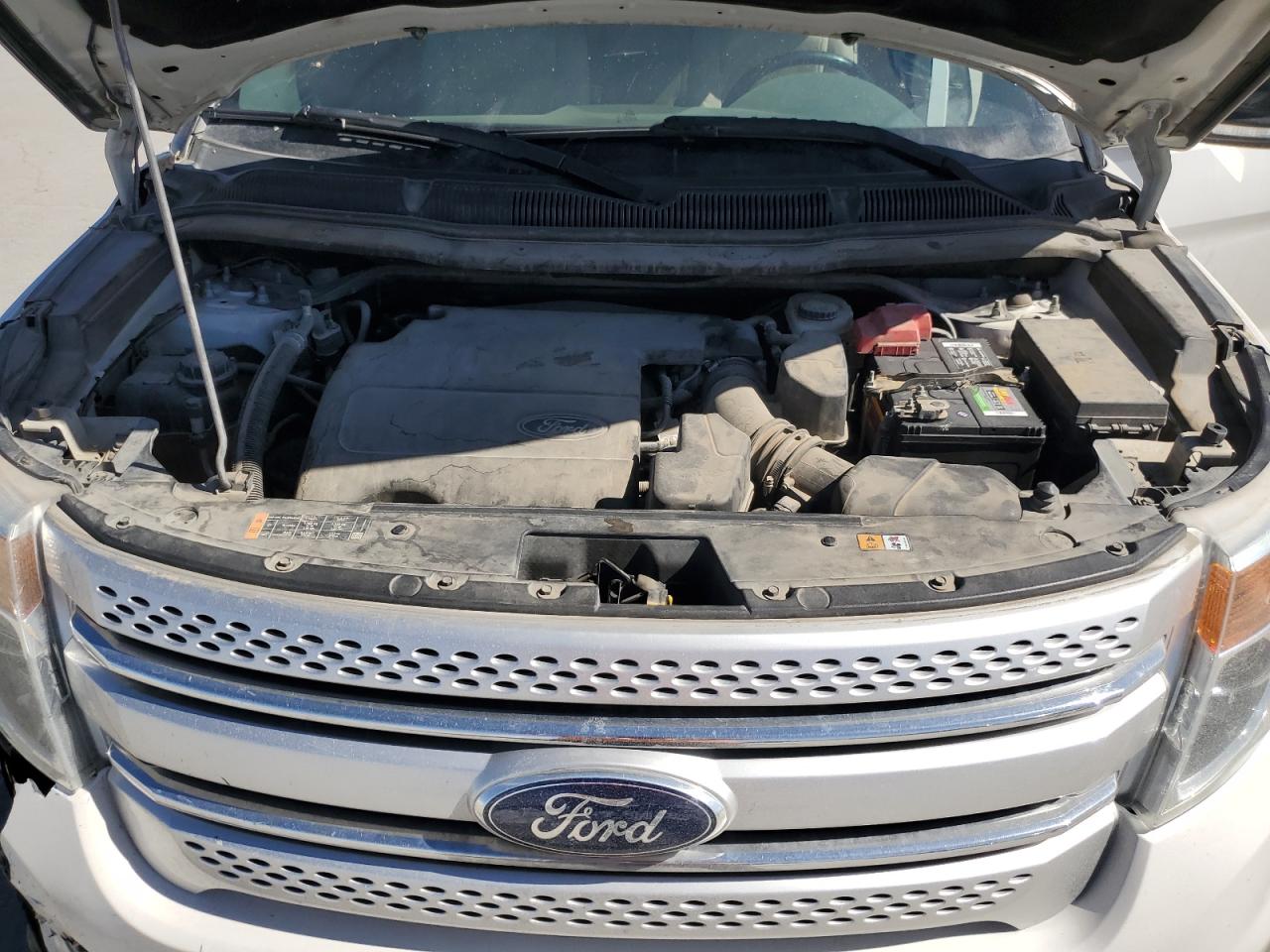 2013 Ford Explorer - Image 14