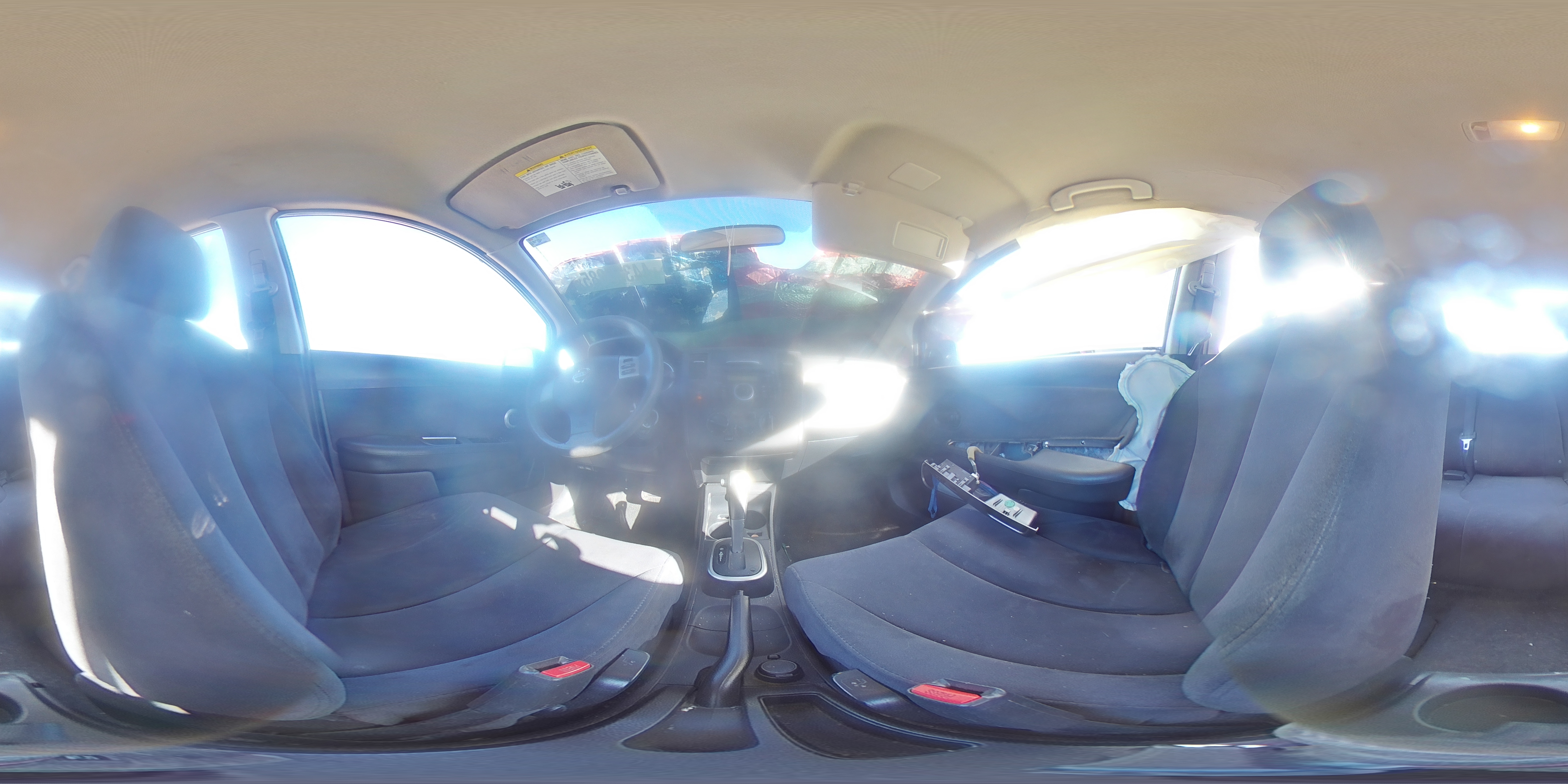 2008 Nissan Versa - Image 13