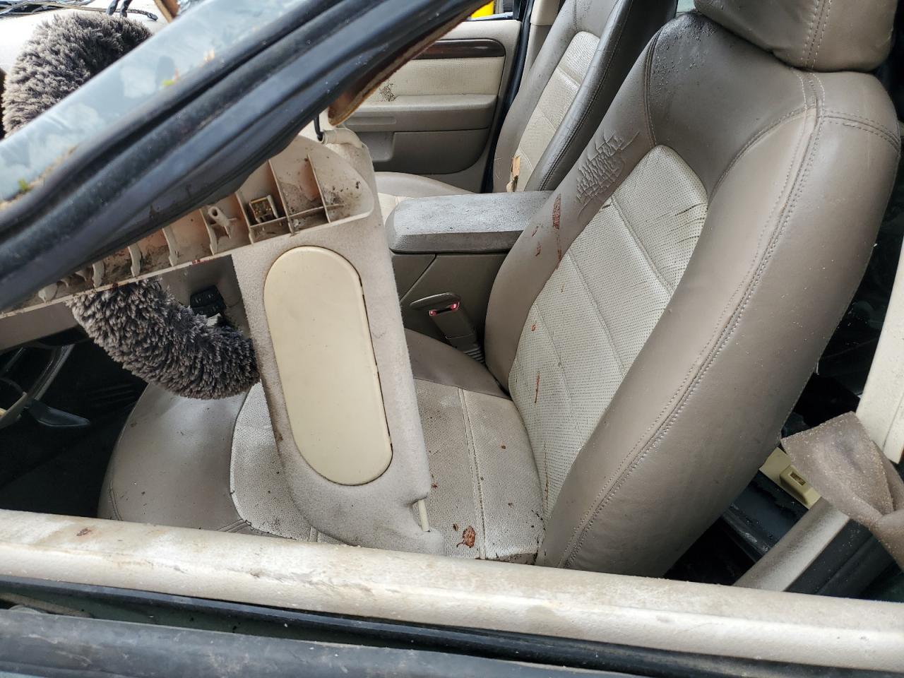 2002 Ford Explorer - Image 7