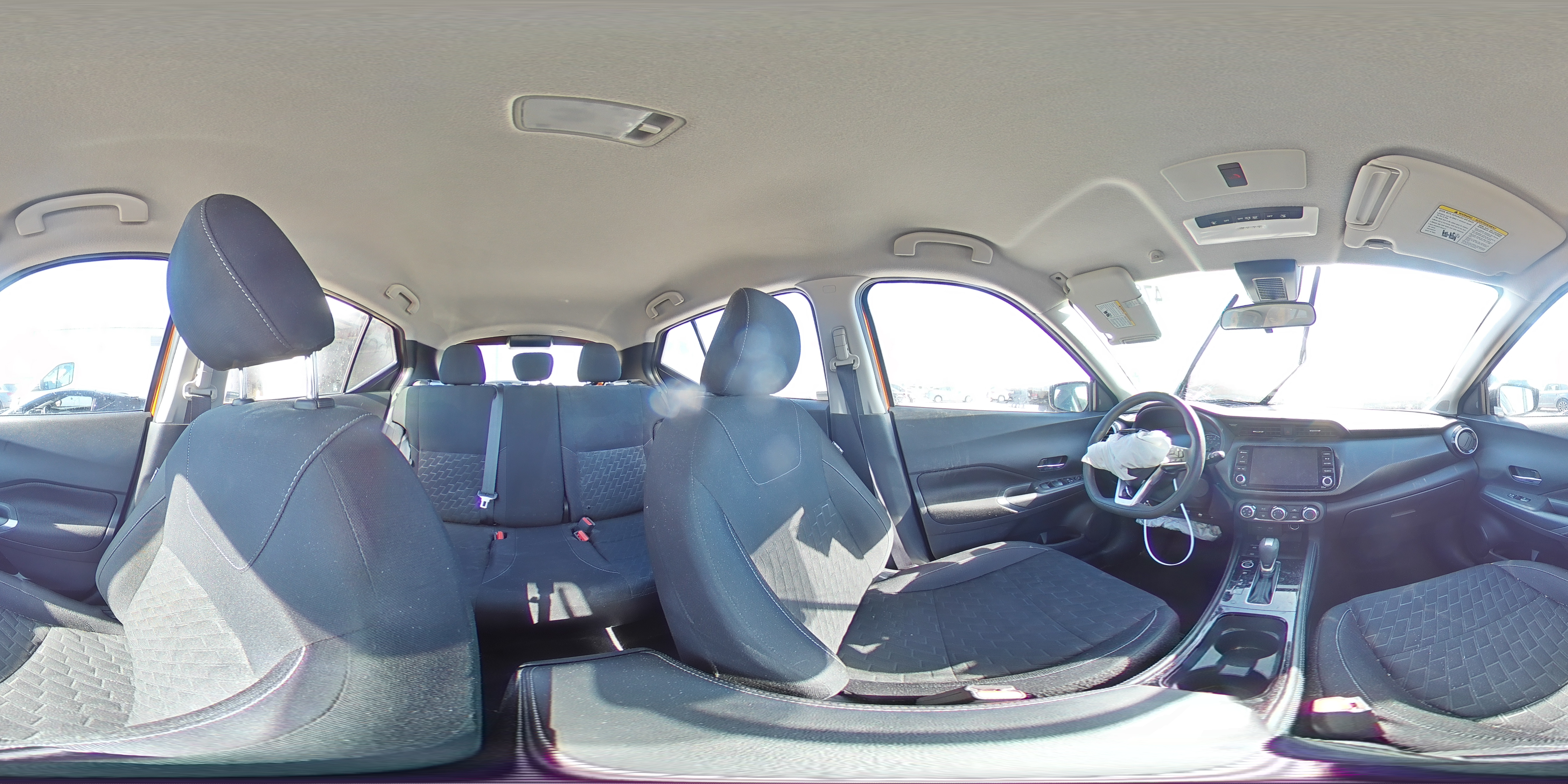 2024 Nissan Kicks - Image 14