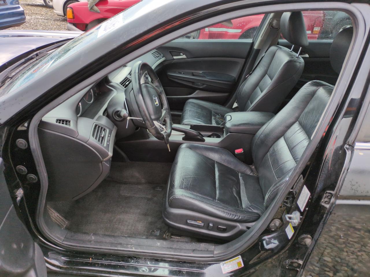 2011 Honda Accord - Image 7
