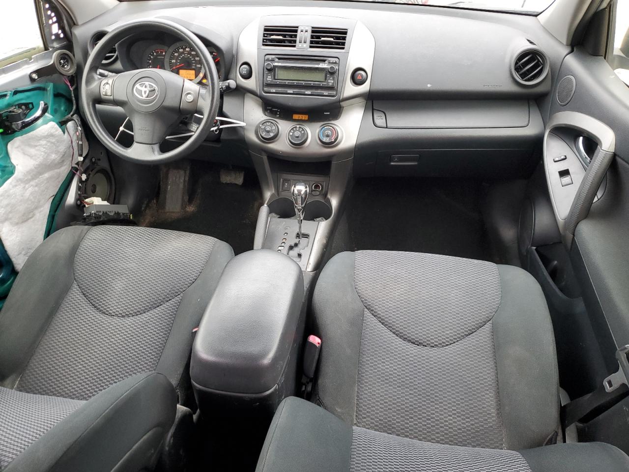 2012 Toyota RAV 4 - Image 8