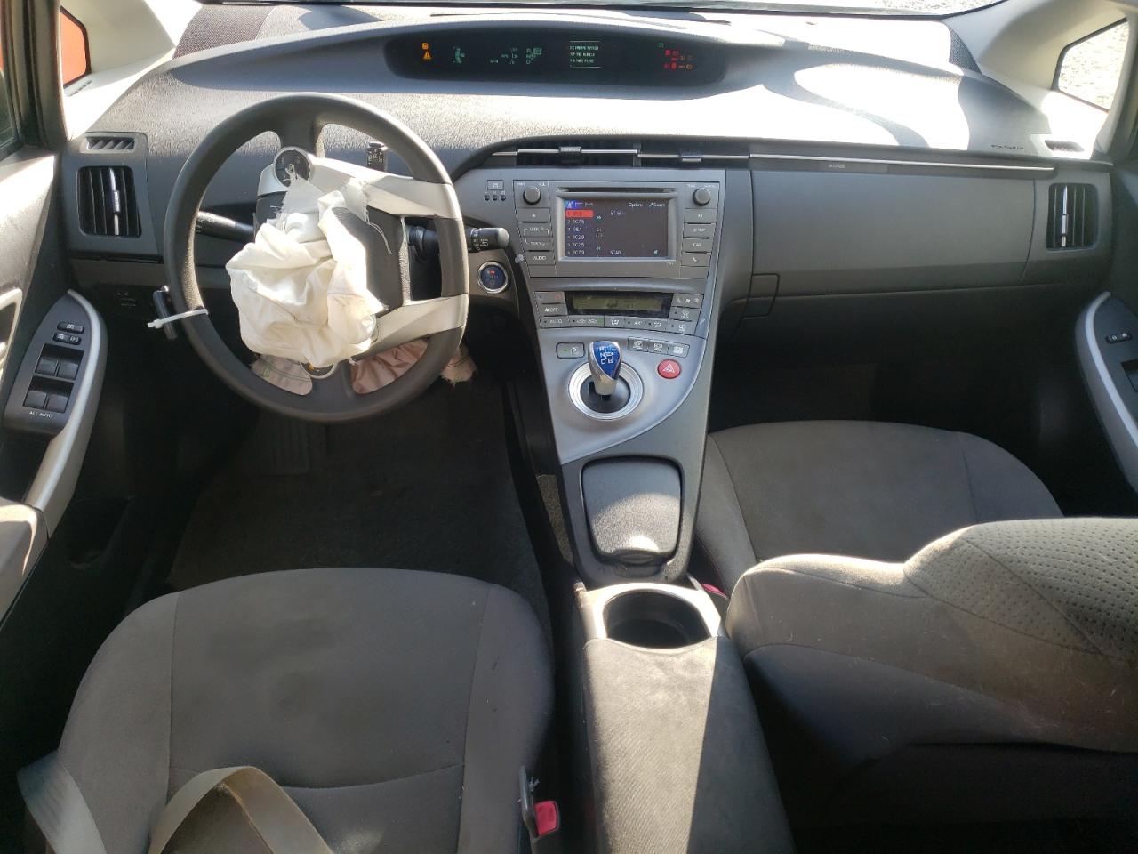 2012 Toyota Prius - Image 8