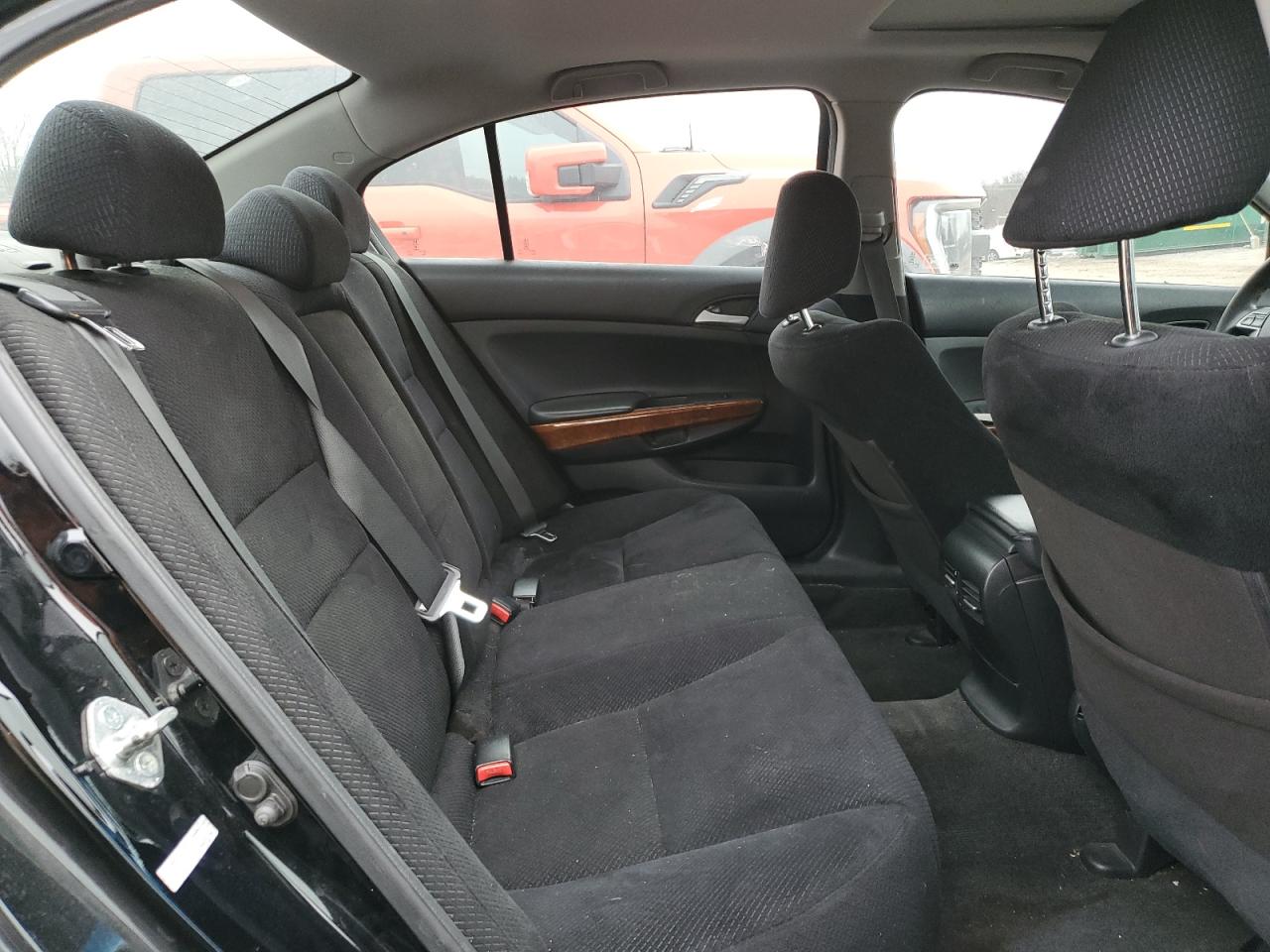 2012 Honda Accord - Image 10