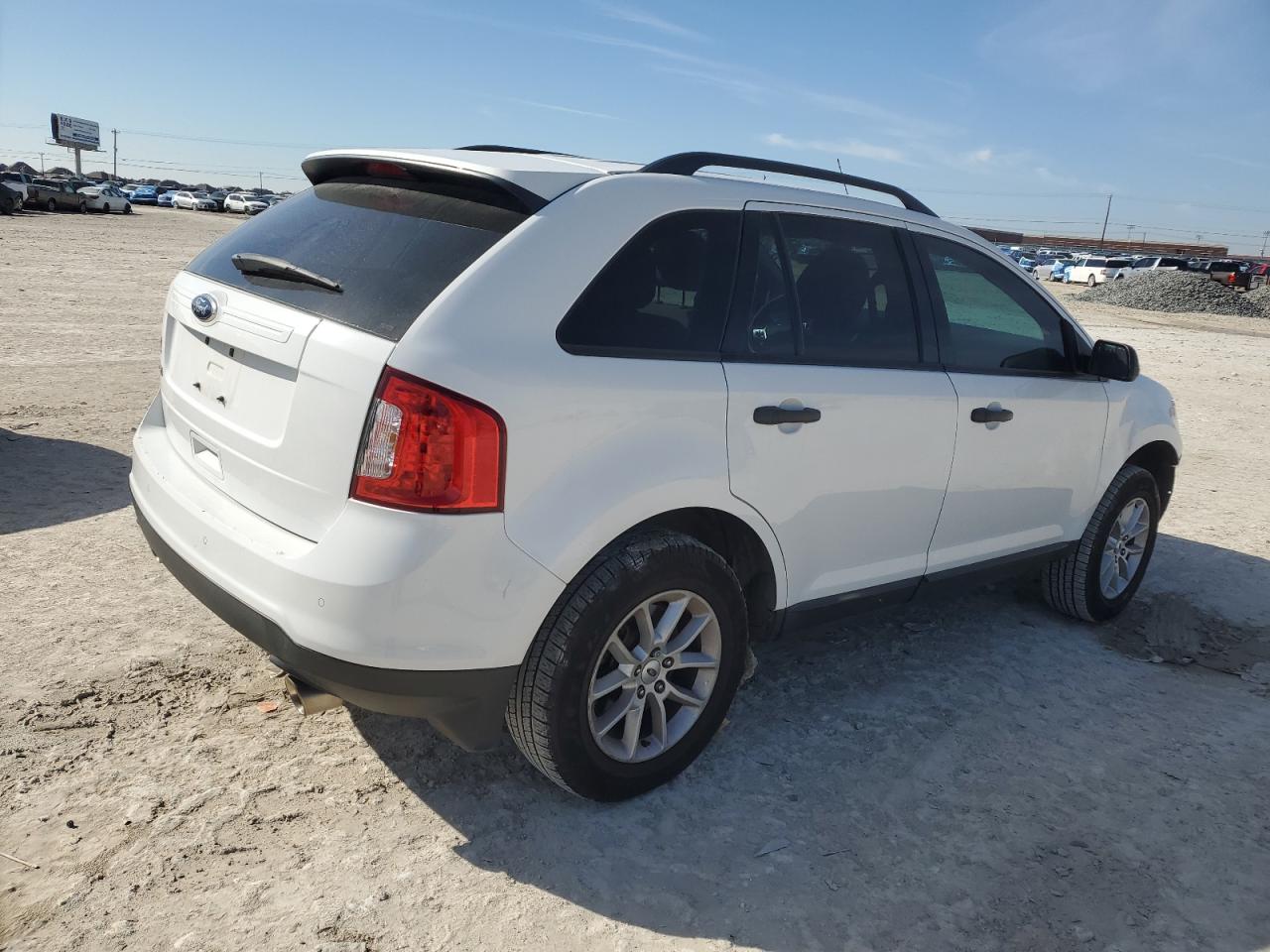 2014 Ford Edge - Image 3