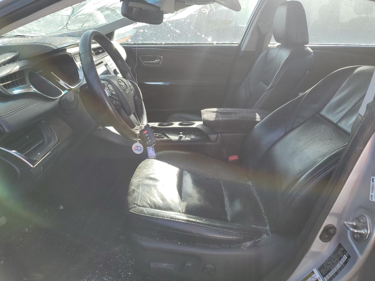 2014 Toyota Avalon - Image 7