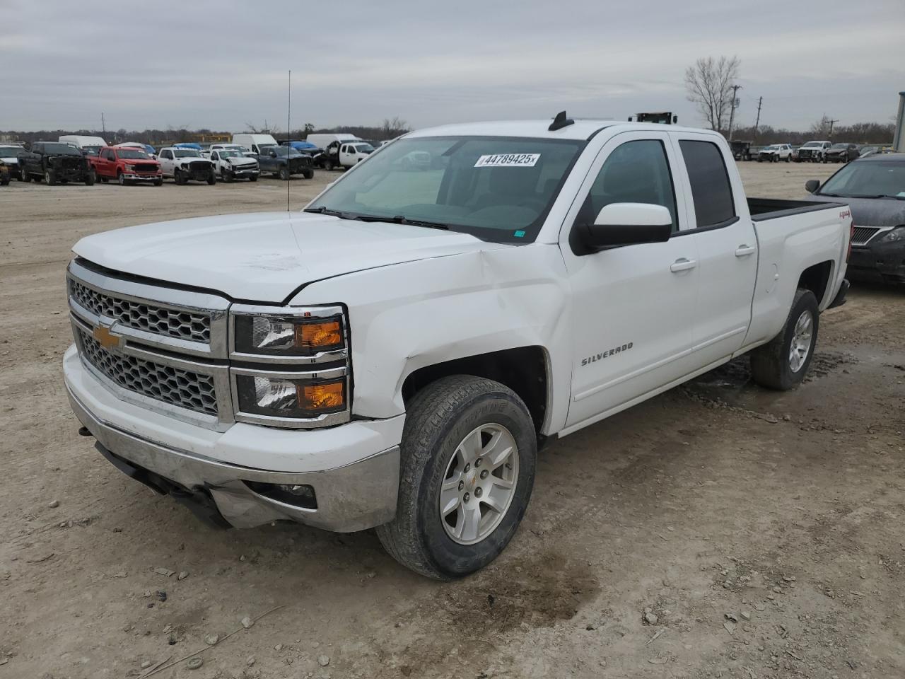 2015 Chevrolet Silverado K1500 Lt for Sale in Kansas City, KS - Side