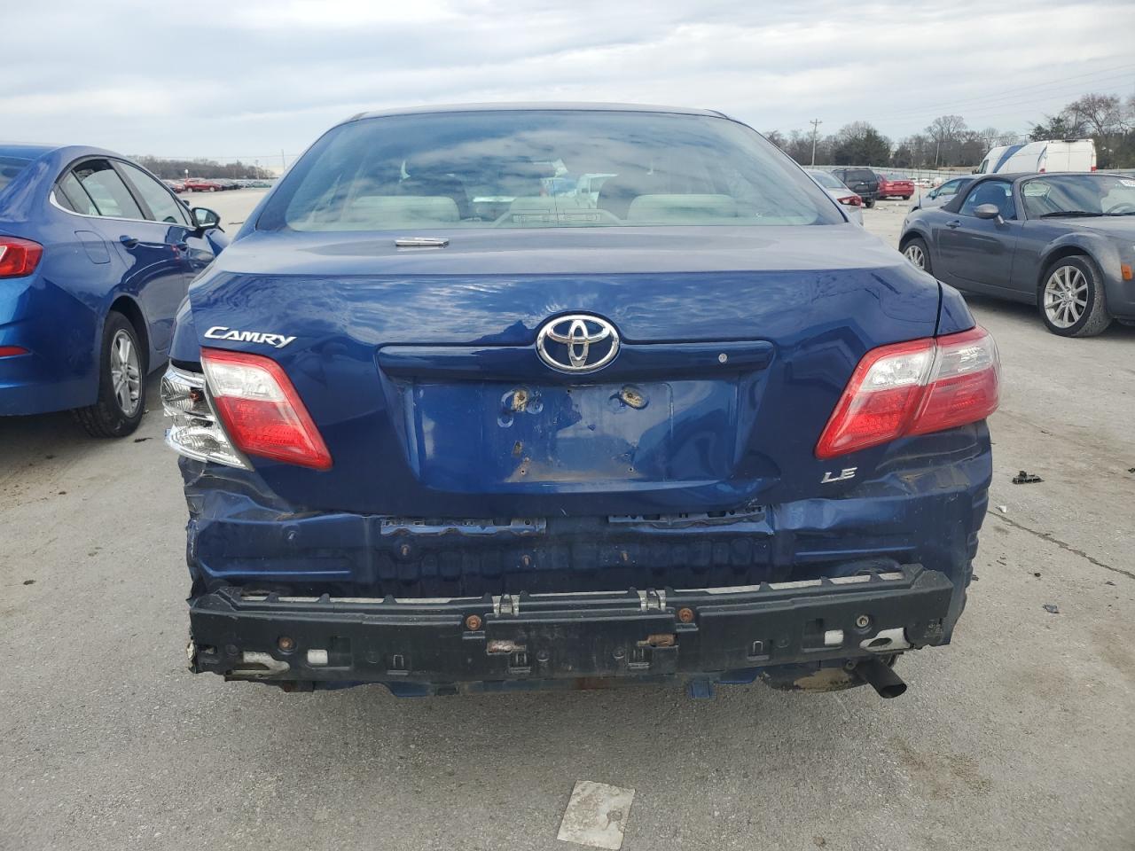 2009 Toyota Camry - Image 6