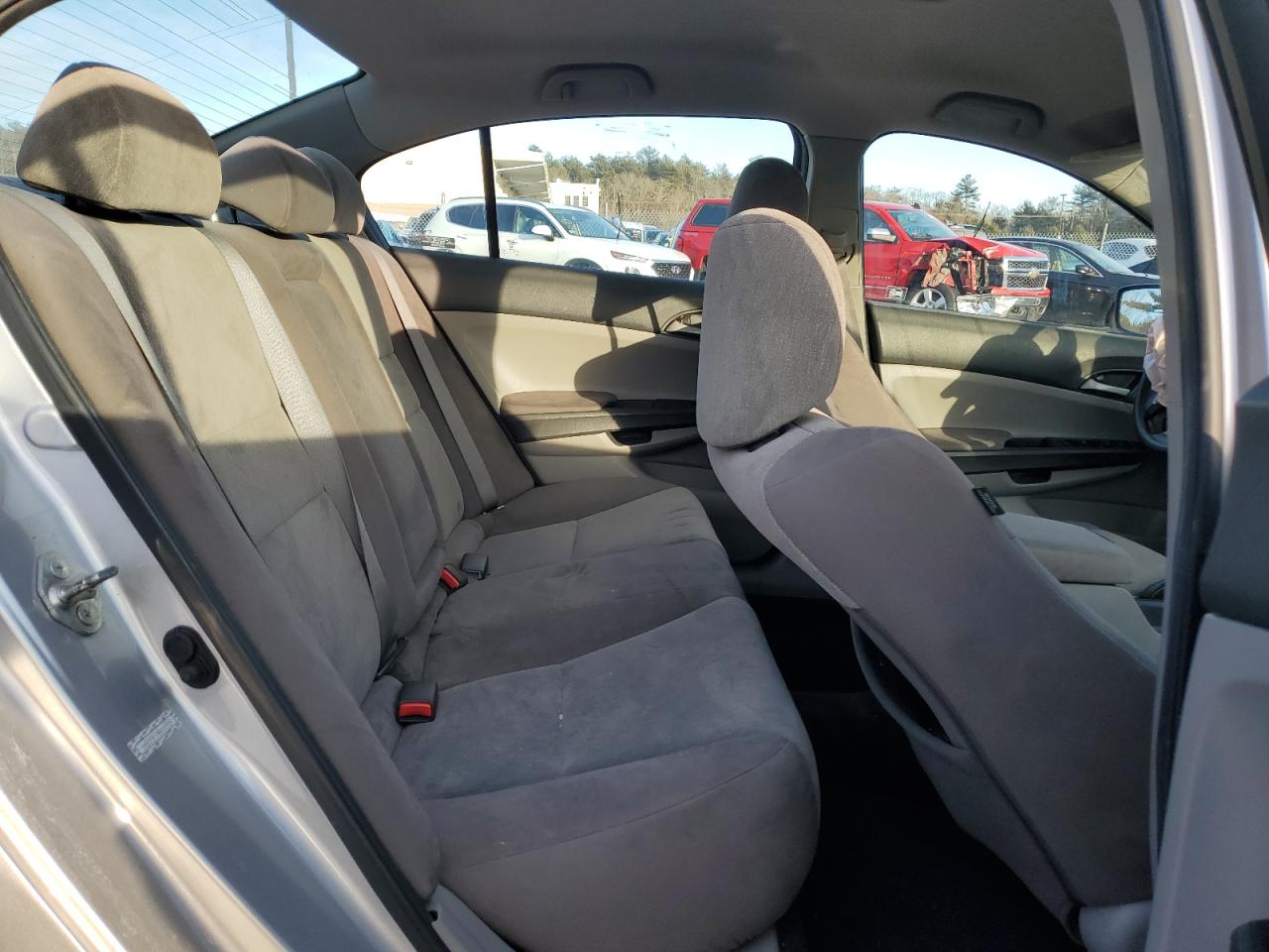 2010 Honda Accord - Image 10