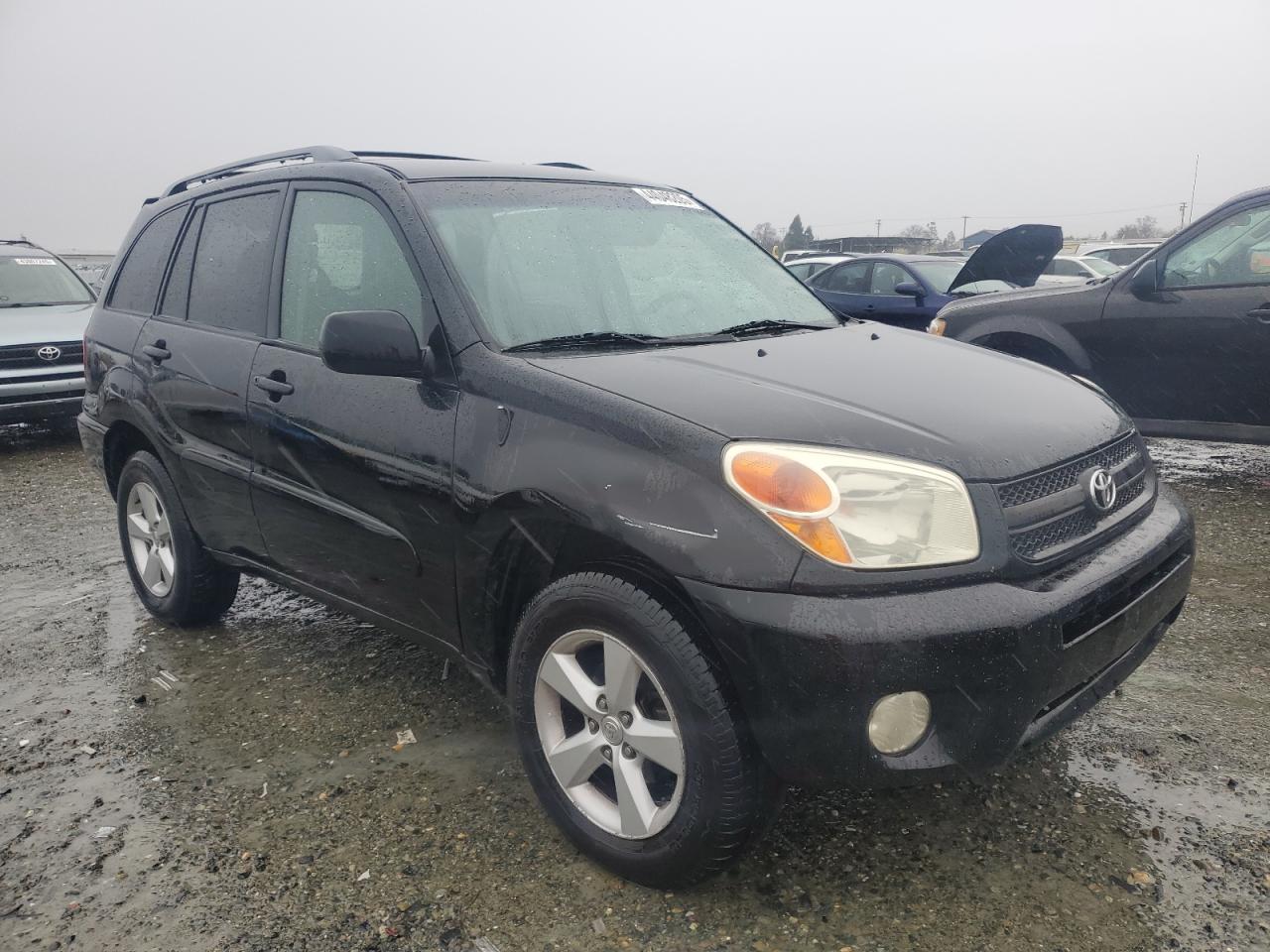 2004 Toyota RAV 4 - Image 4