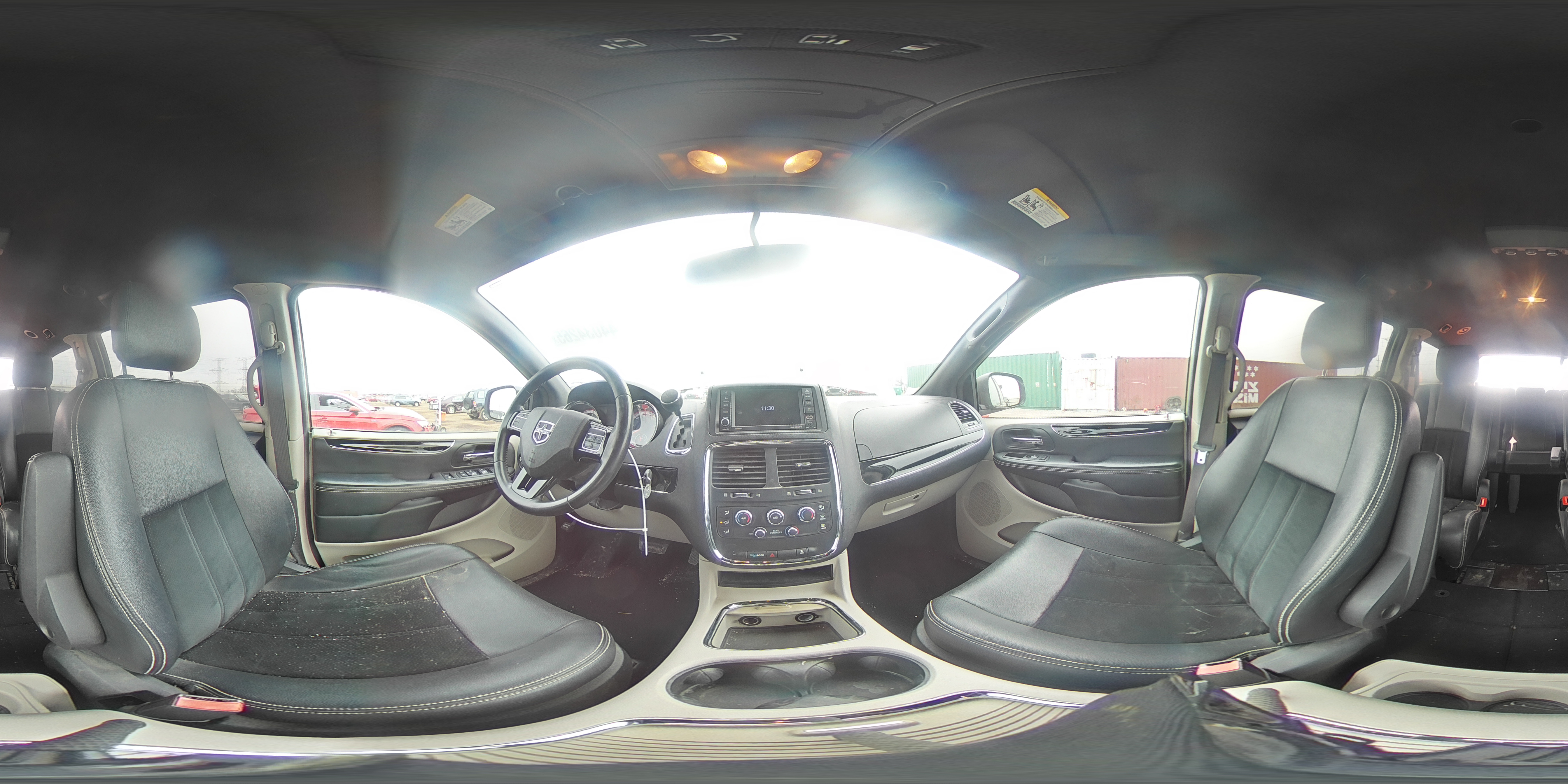 2018 Dodge Caravan - Image 14