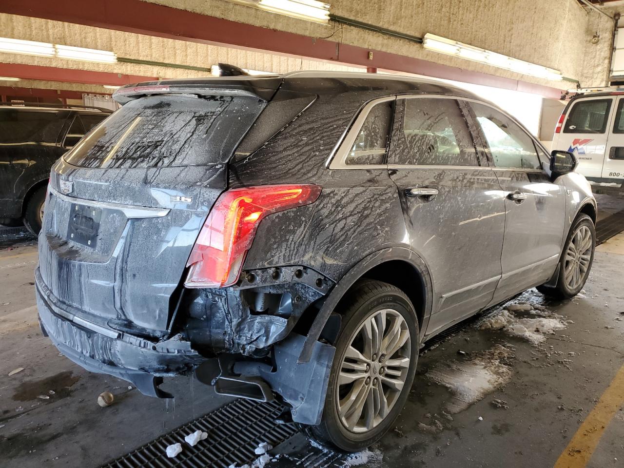 2017 Cadillac XT5 - Image 3