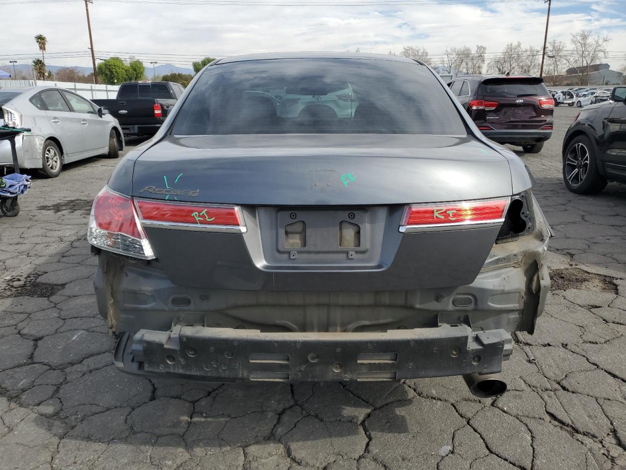 2012 Honda Accord - Image 6
