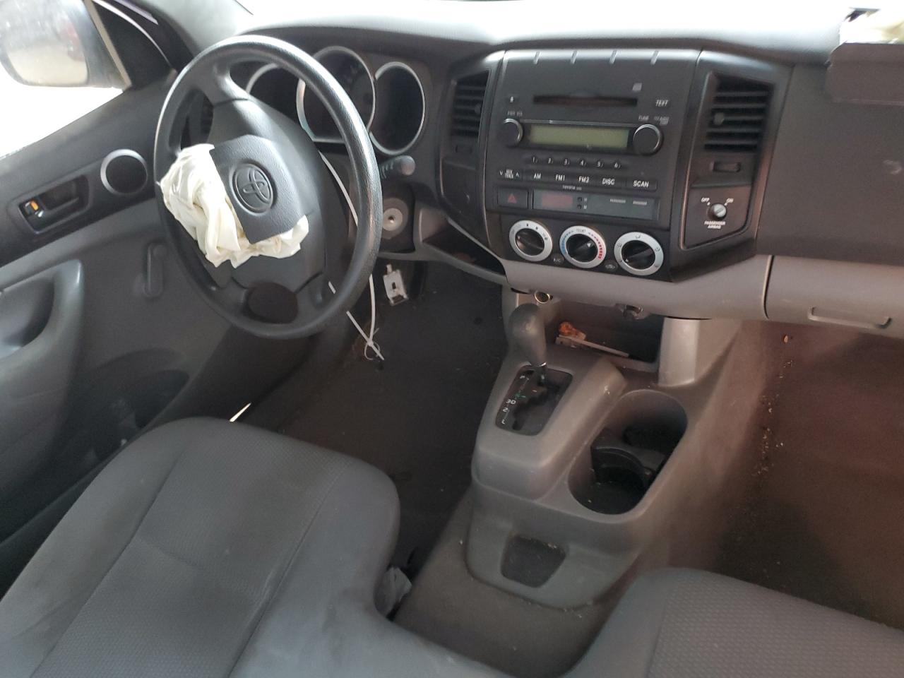 2005 Toyota Tacoma - Image 8