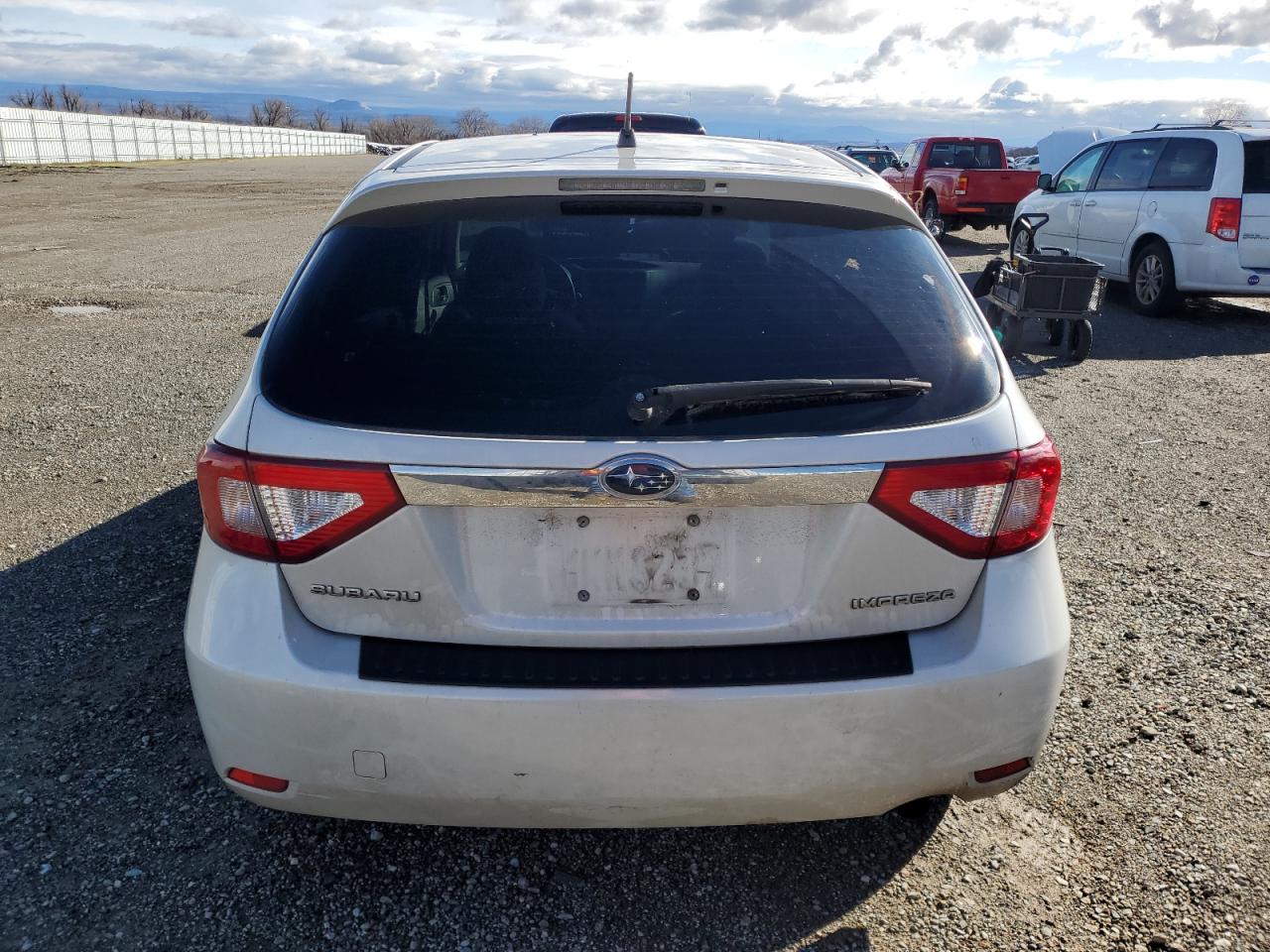2010 Subaru Impreza - Image 6