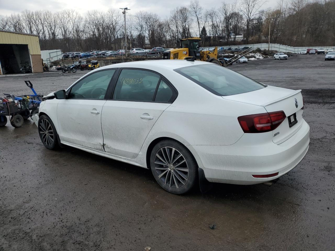 2016 Volkswagen Jetta - Image 2