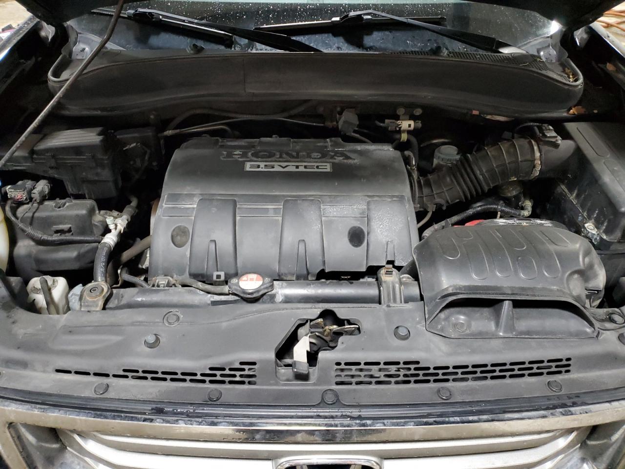 2012 Honda Ridgeline - Image 11
