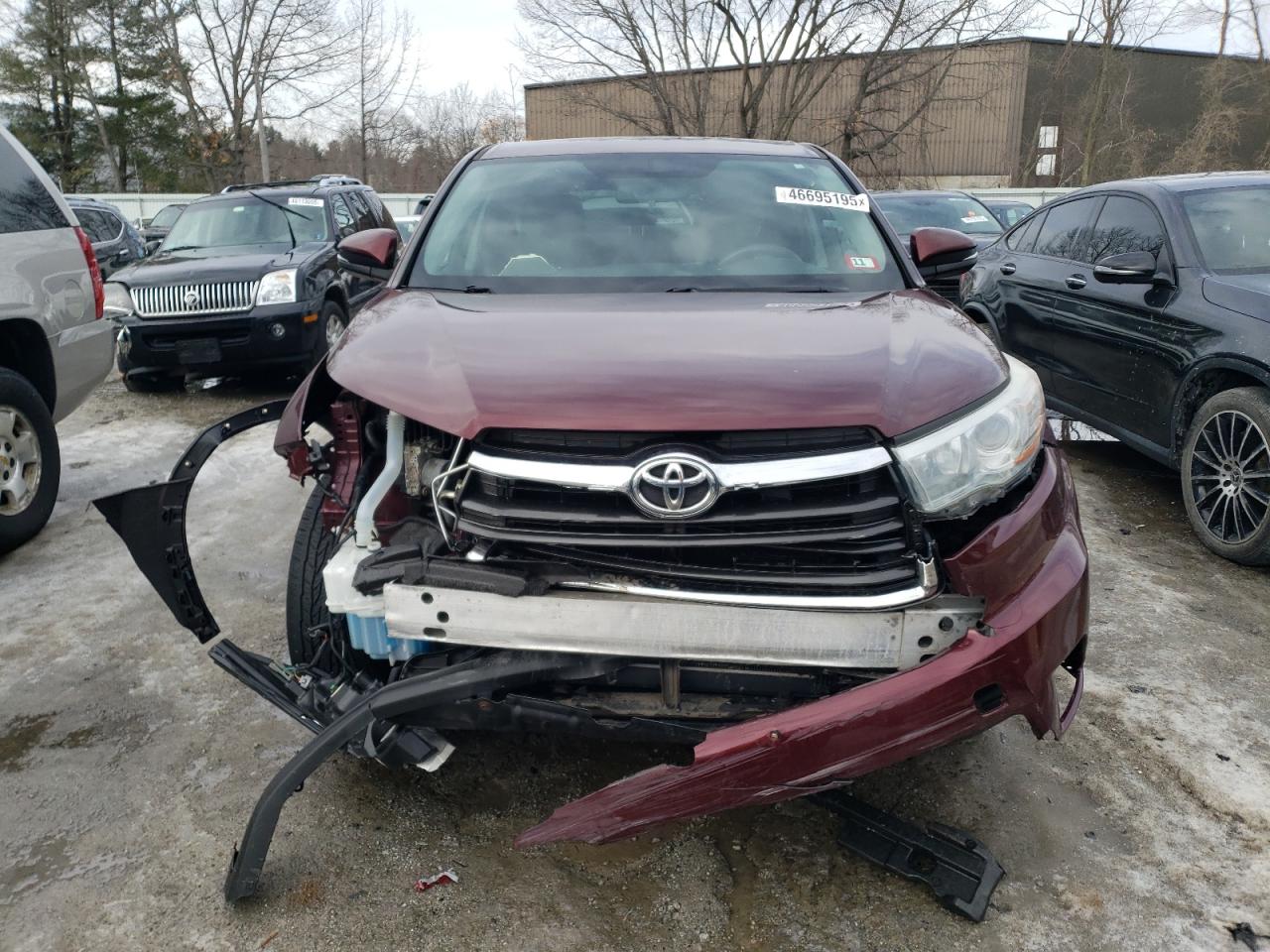 2016 Toyota Highlander - Image 5