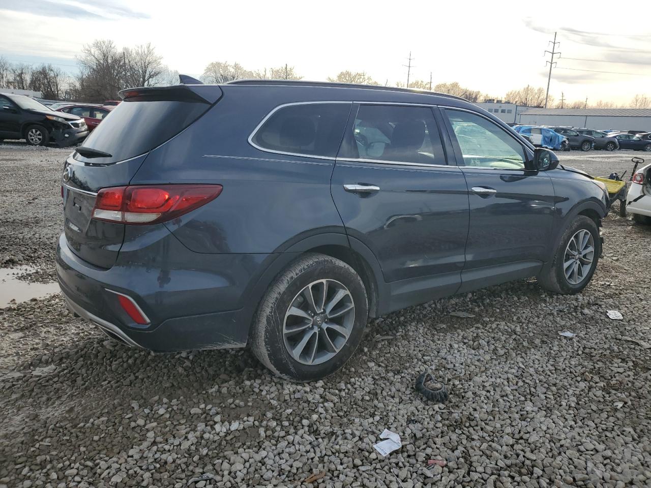 2018 Hyundai Santa Fe - Image 3