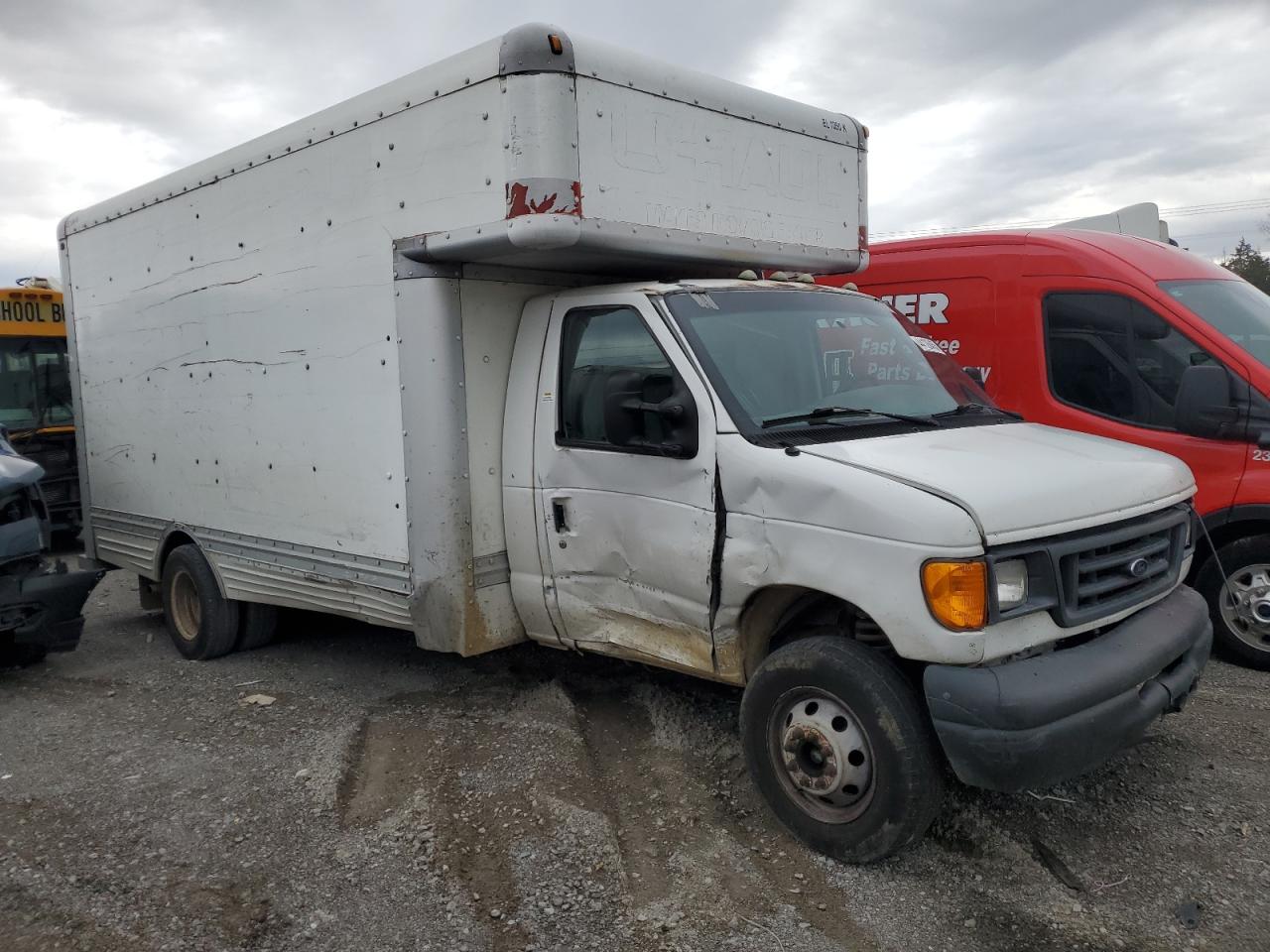 2006 Ford Econoline - Image 4