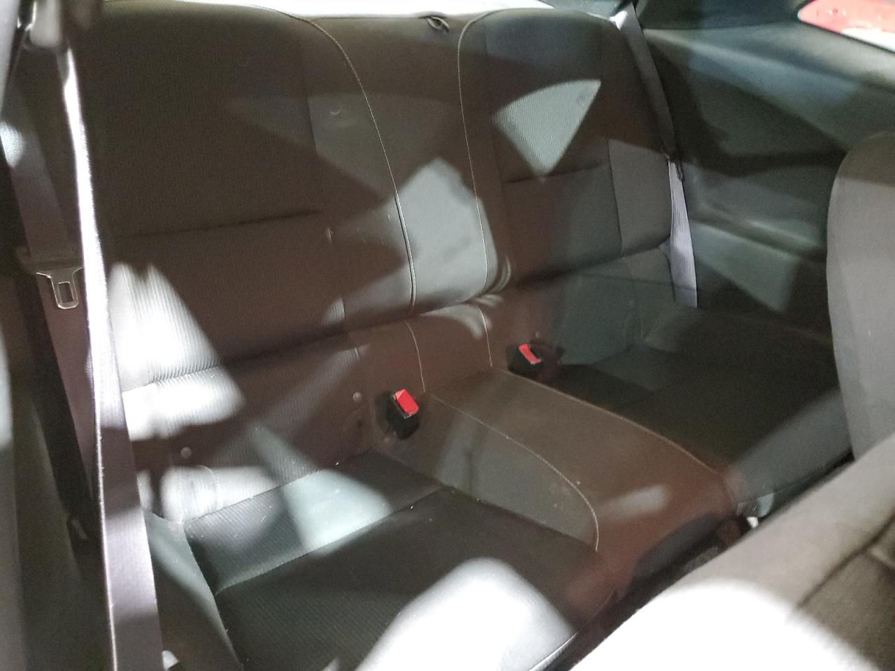 2014 Chevrolet Camaro - Image 10