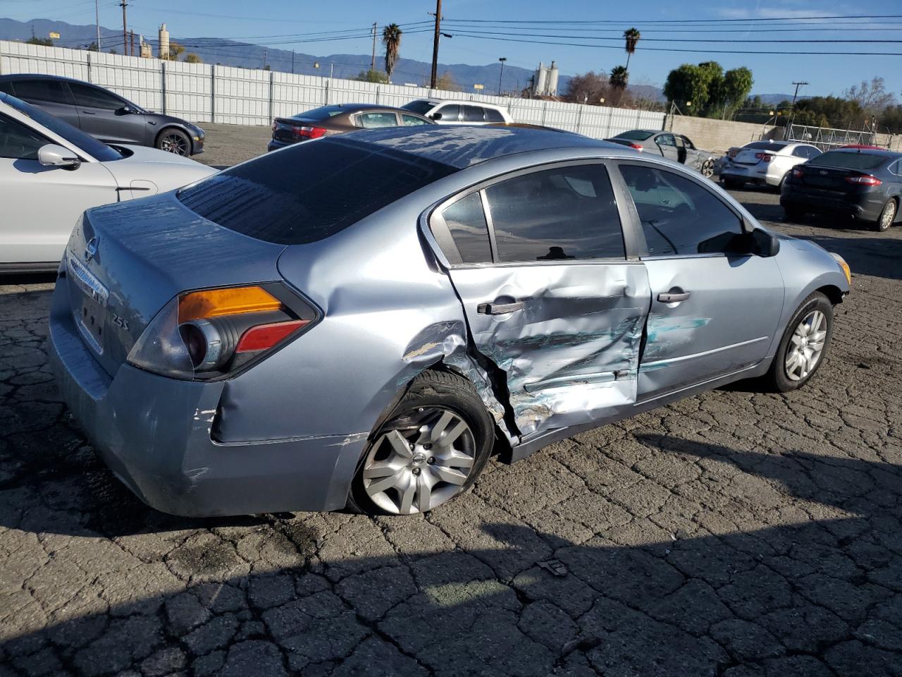 2012 Nissan Altima - Image 3
