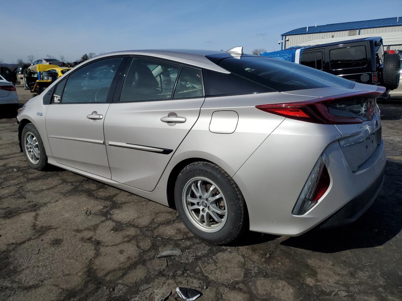 2017 Toyota Prius - Image 2