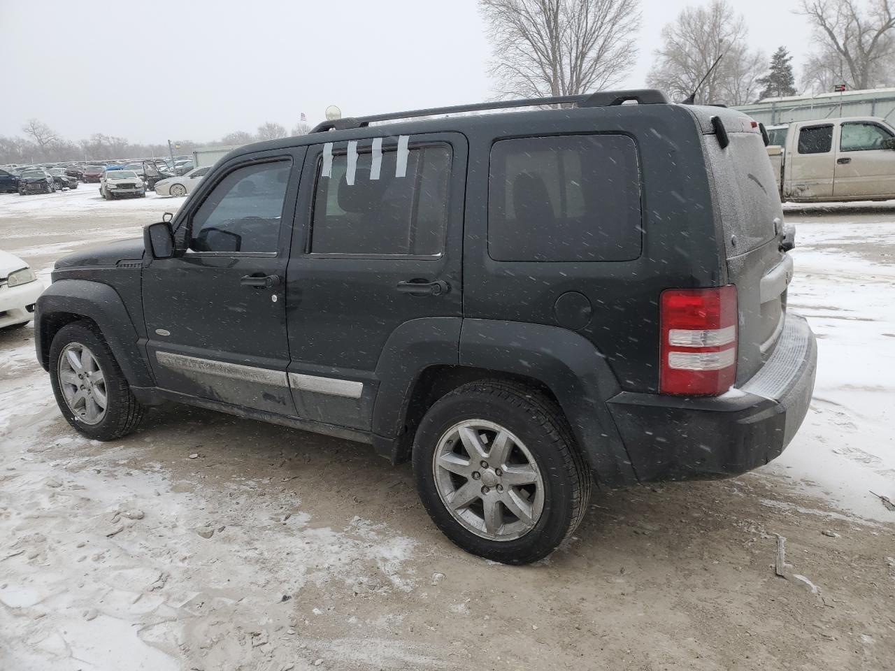 2012 Jeep Liberty (North America) - Image 2