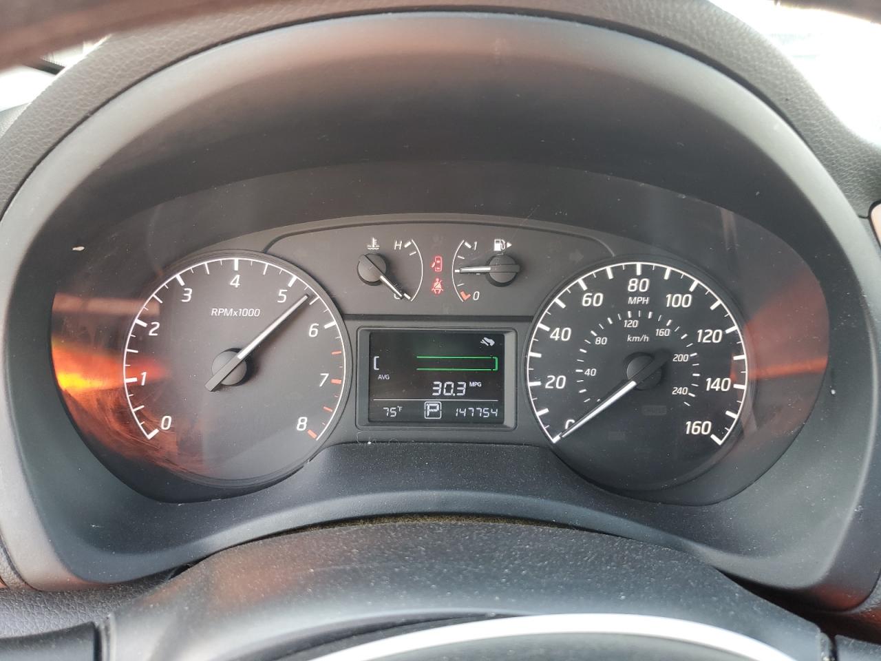 2013 Nissan Sentra - Image 9