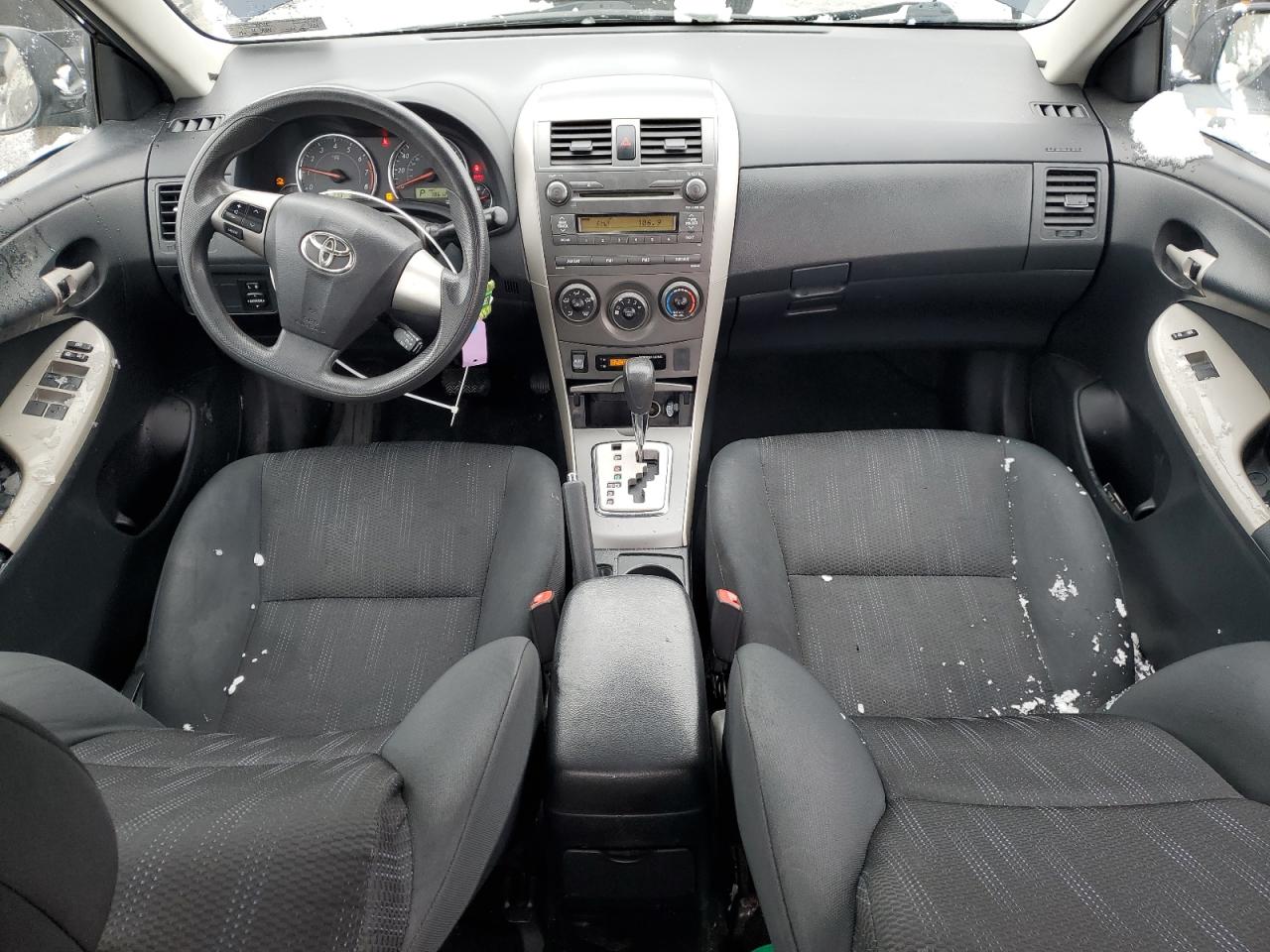 2011 Toyota Corolla - Image 8