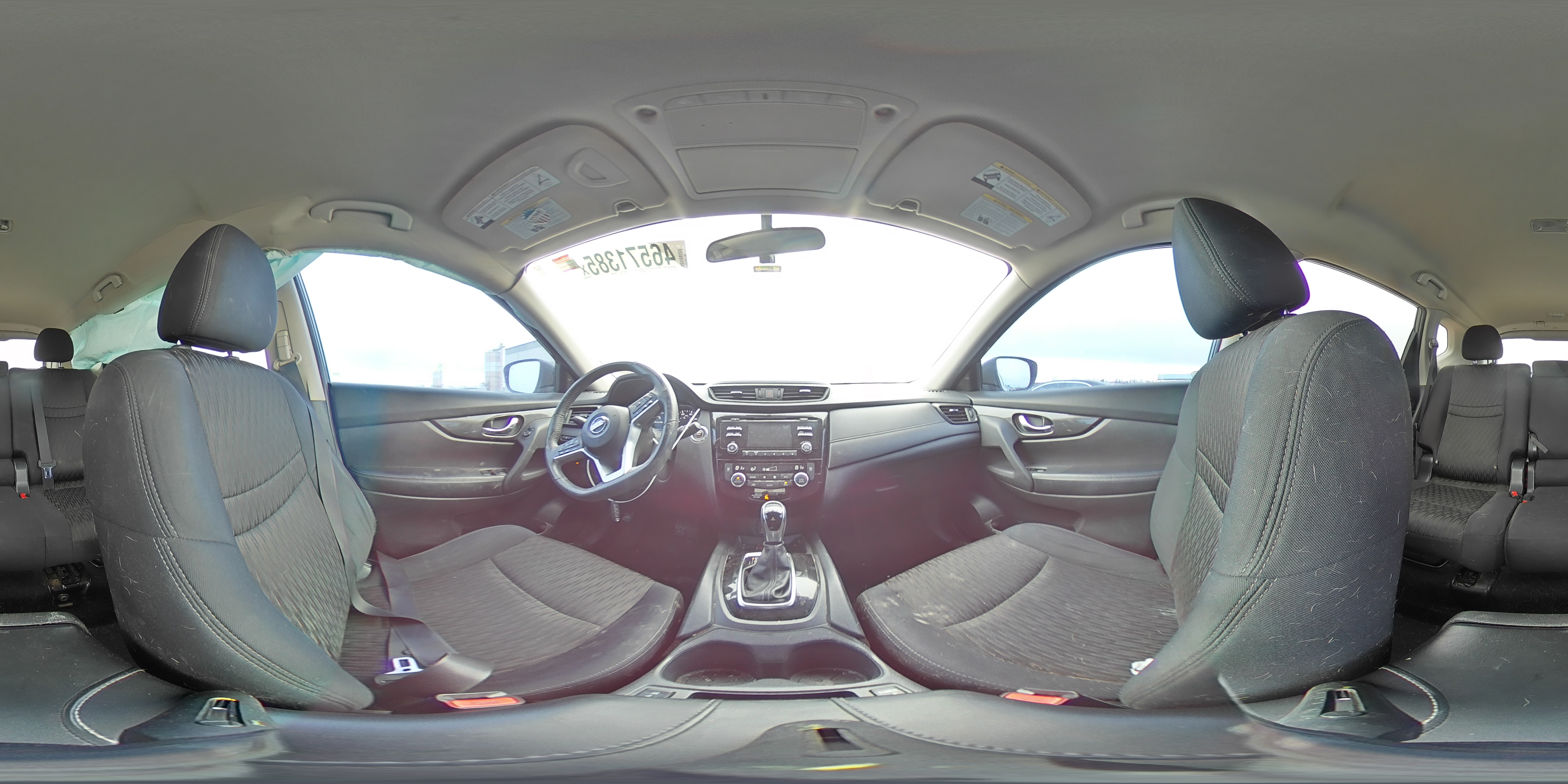 2017 Nissan Rogue - Image 14