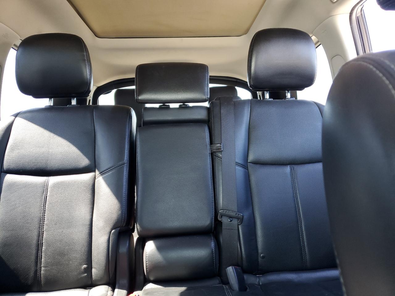 2013 Nissan Pathfinder - Image 10