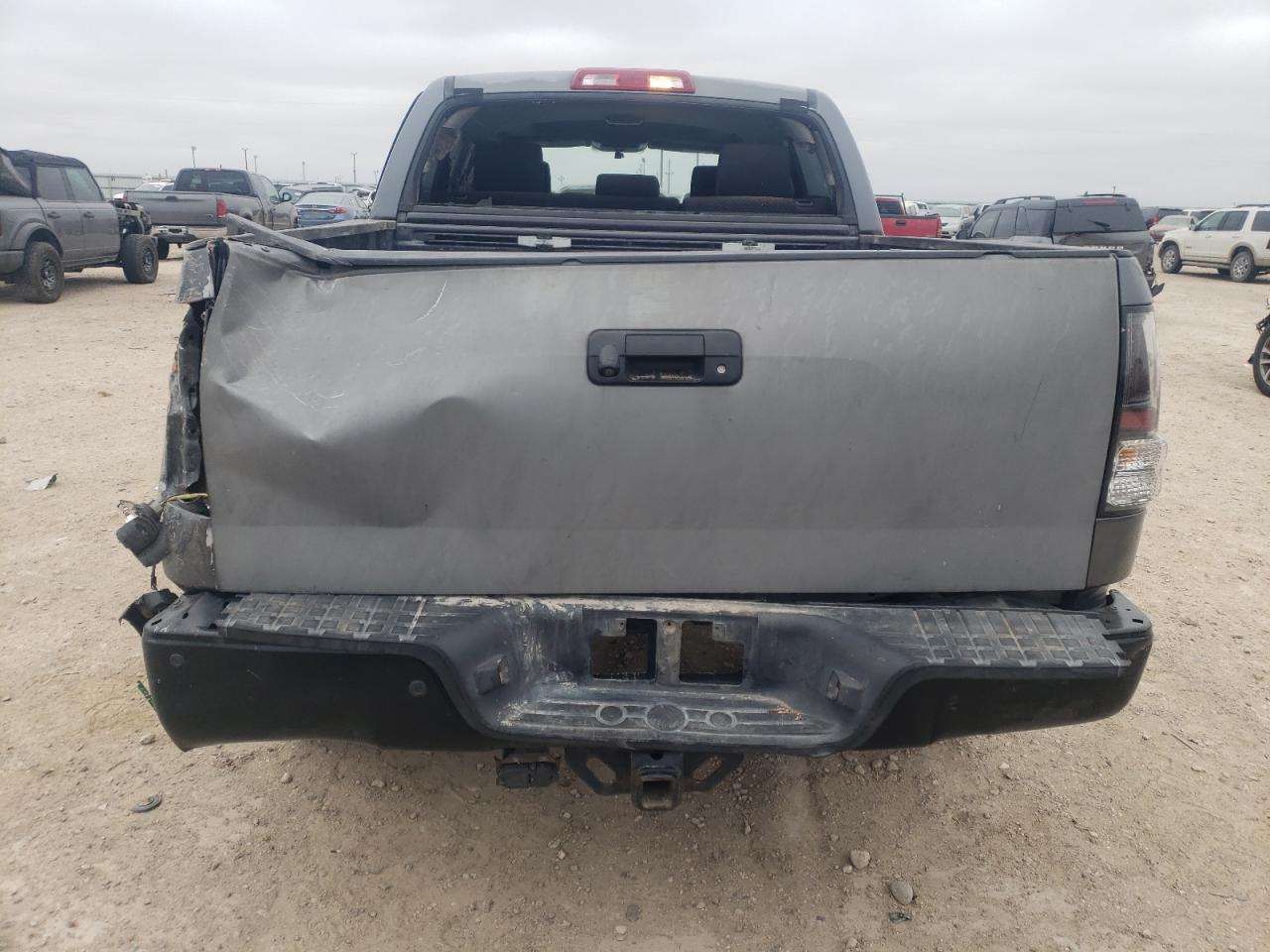 2013 Toyota Tundra - Image 6