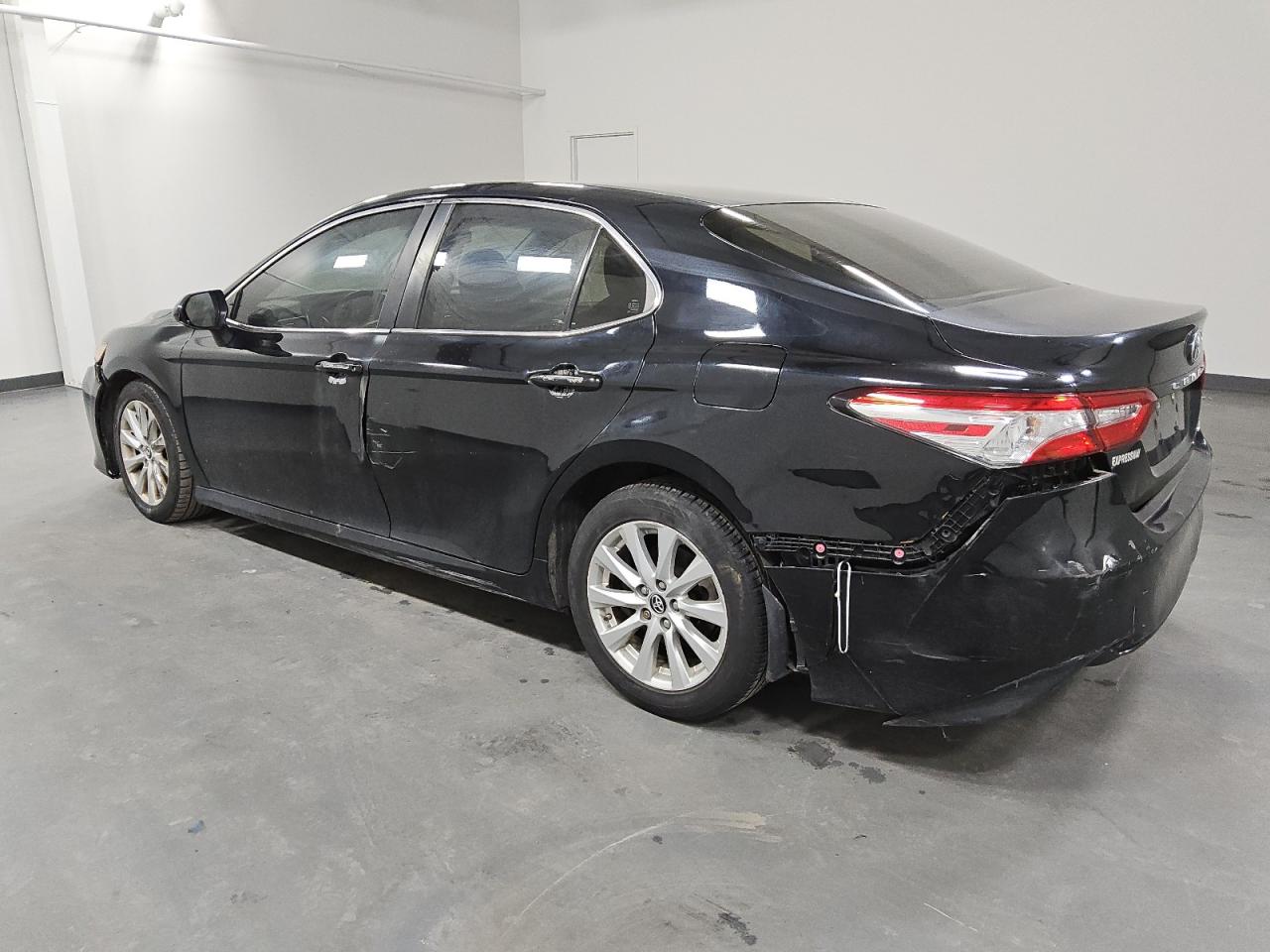 2018 Toyota Camry - Image 2