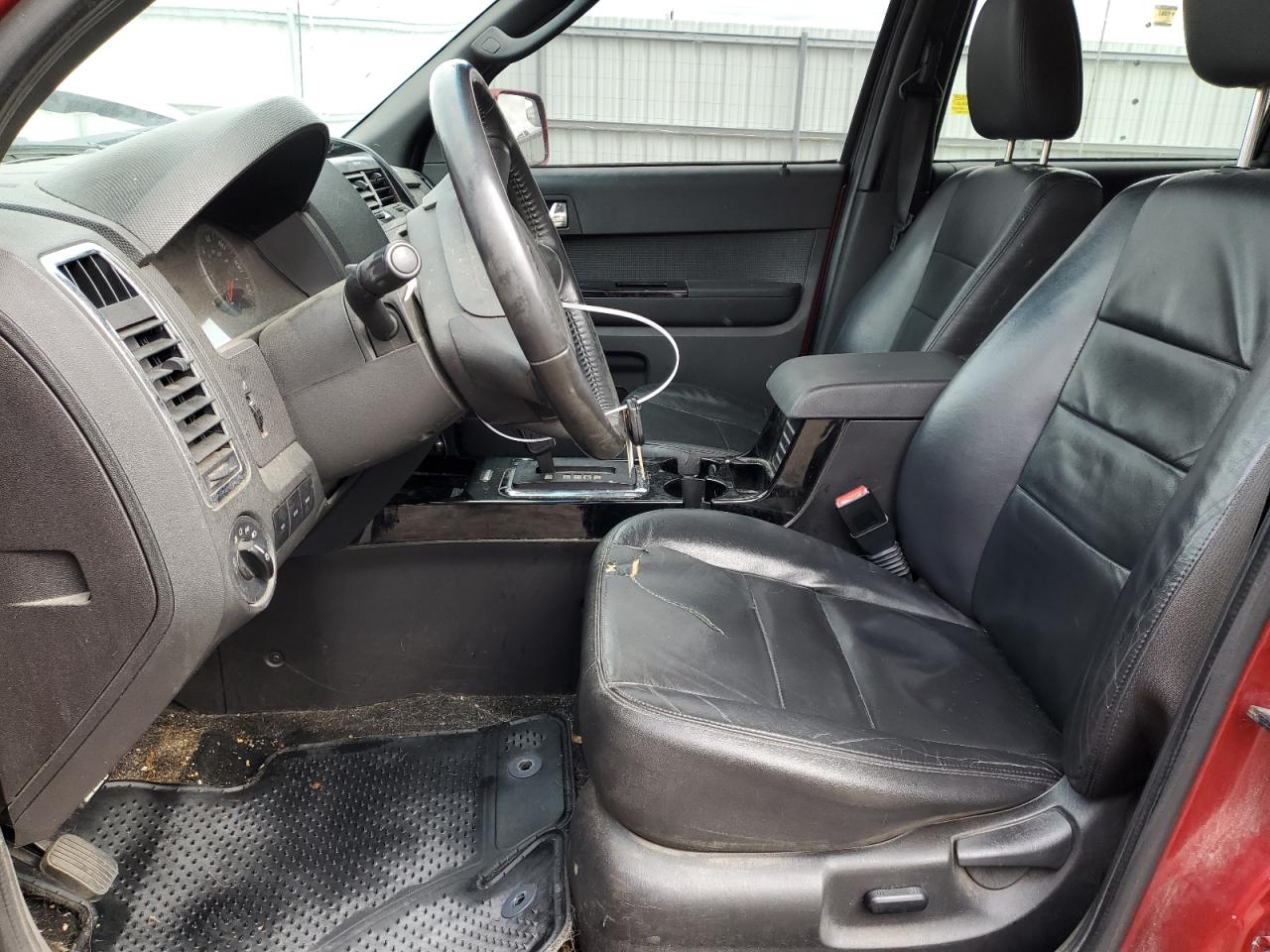 2011 Ford Escape - Image 7