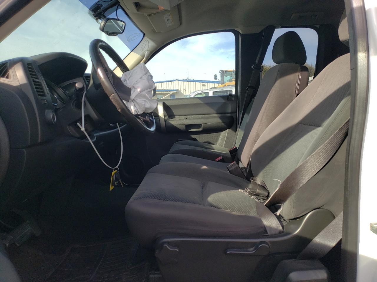 2008 GMC Sierra - Image 7